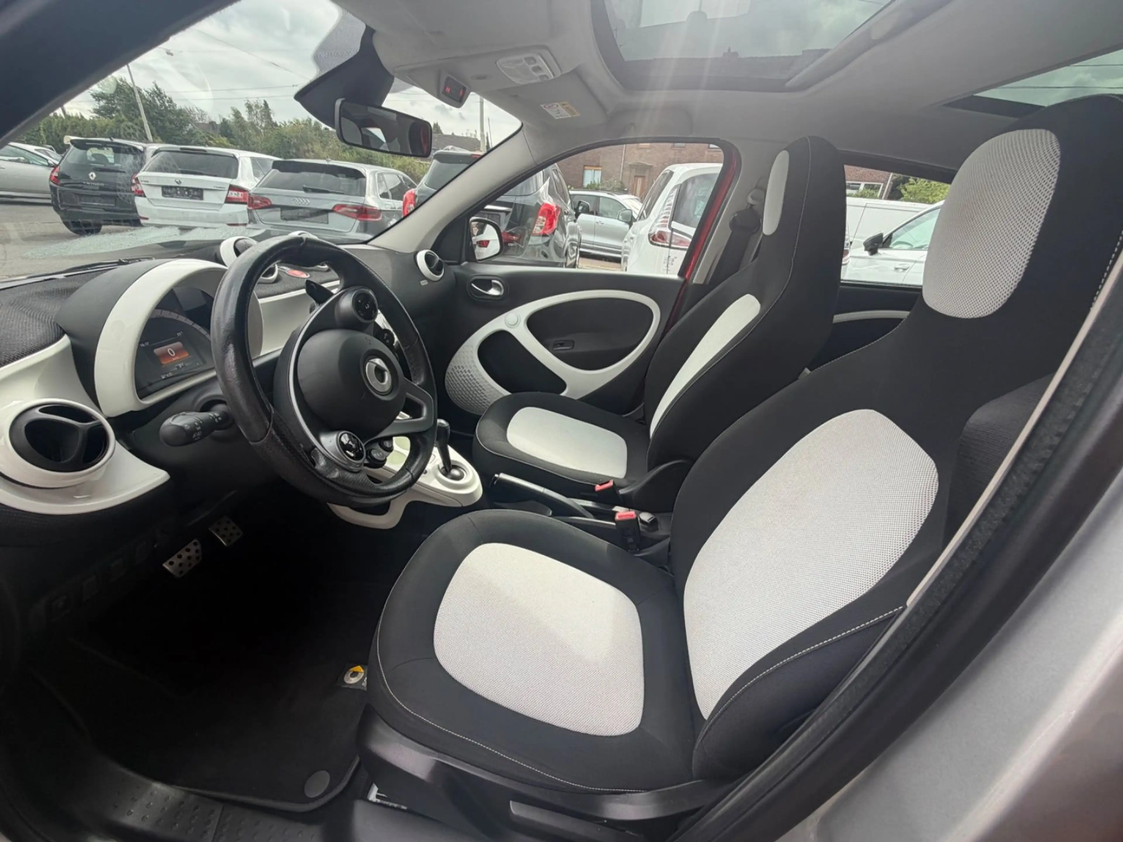 smart forFour forfour*Passion*Automatik*Pano* — photo 12