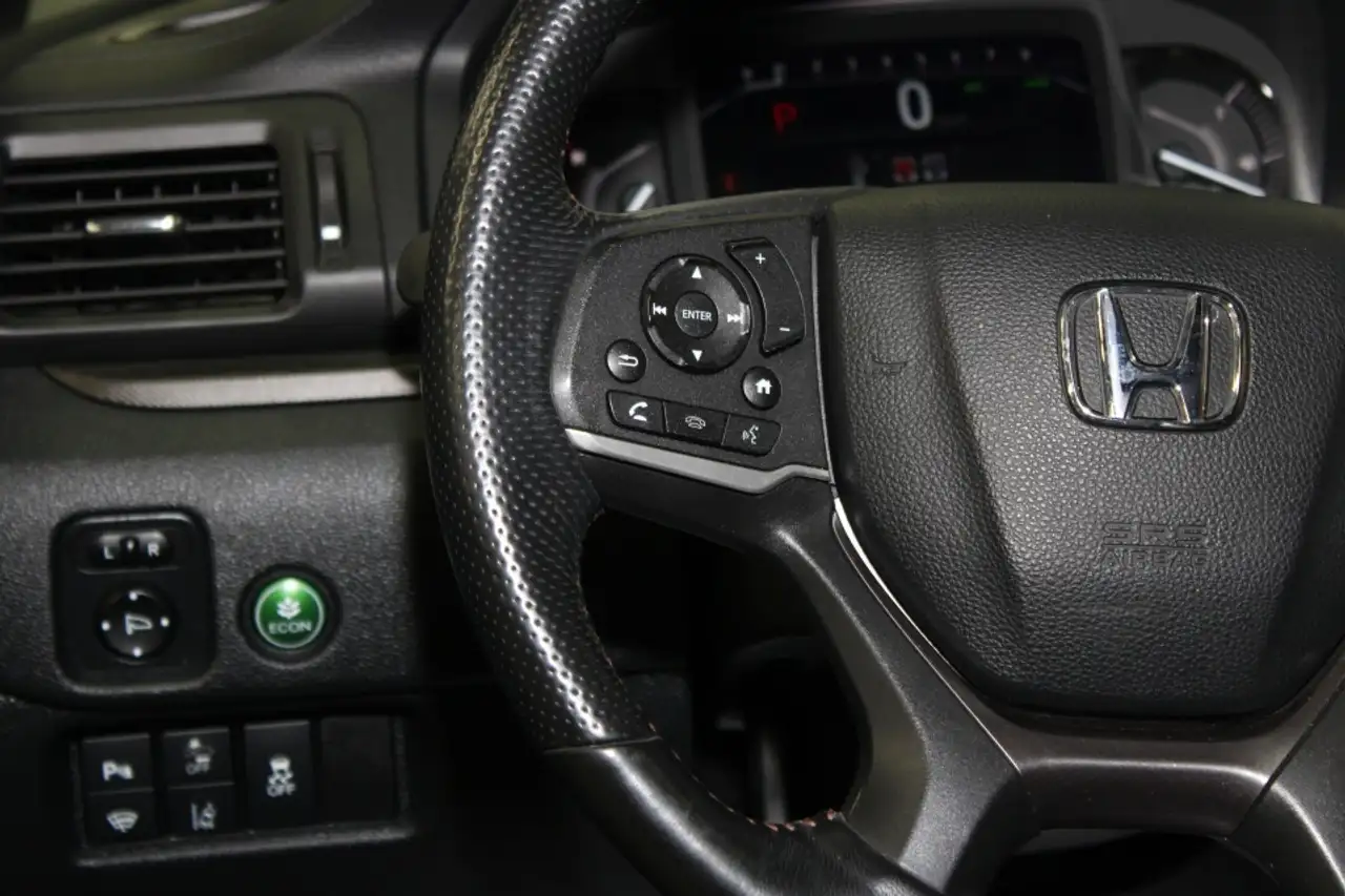 Honda Passport снимка Honda Passport