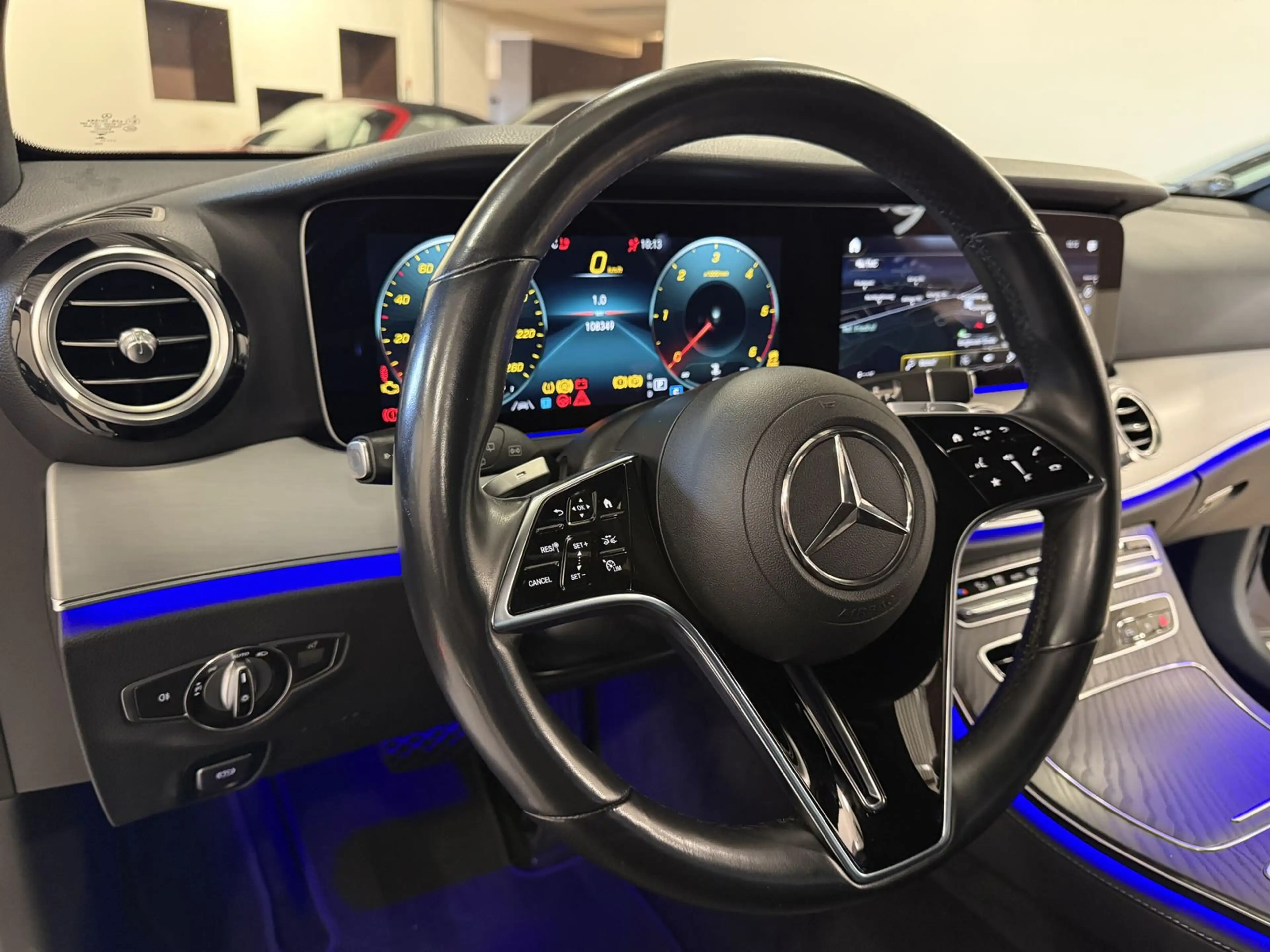Mercedes-Benz E 400 d 4Matic Exclusive *1.Hand-20"AMG-AHK* — photo 15