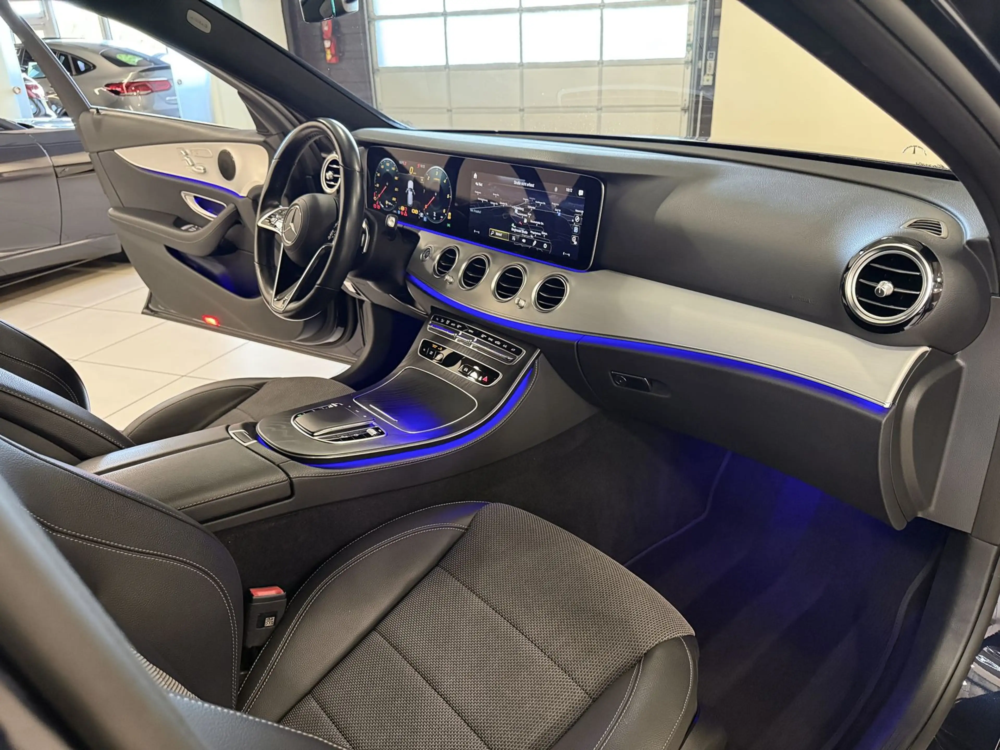 Mercedes-Benz E 400 d 4Matic Exclusive *1.Hand-20"AMG-AHK* — photo 10