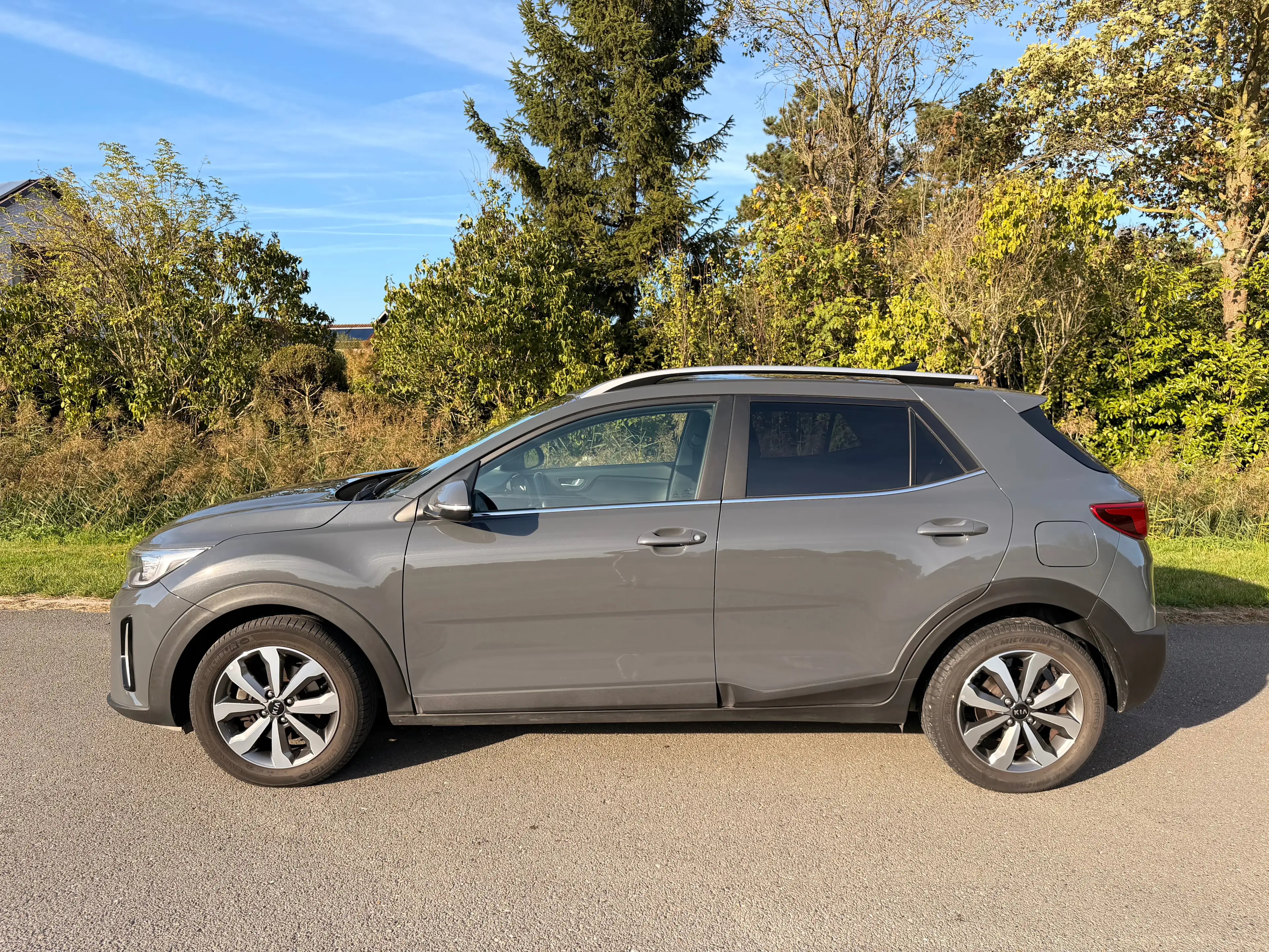 Kia Stonic Kia Stonic 1.0 benzine Automaat/Navi/CarPlay/Camera/Garantie — photo 3
