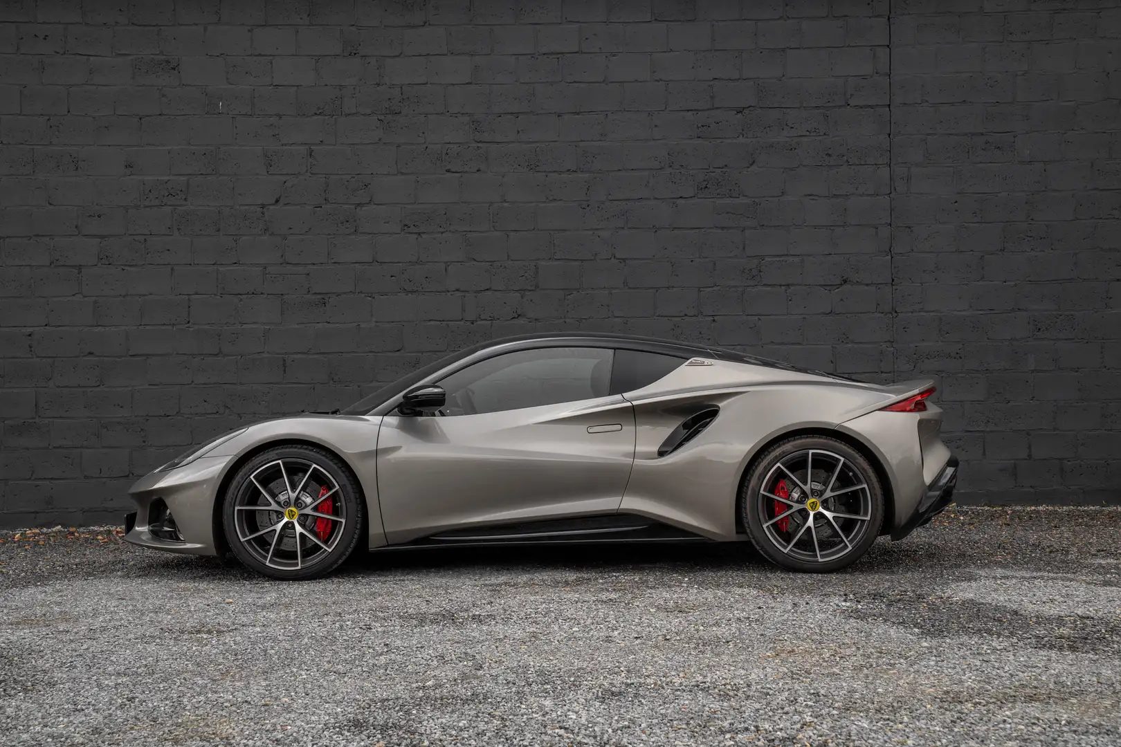 Lotus Emira 3.5 Turbo V6 First Edition Gris - 2