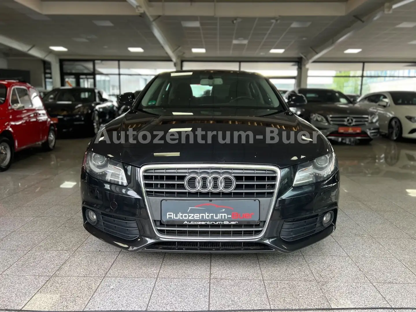 Audi A4 Lim. Attraction "Xenon/Klima/PDC" Noir - 1