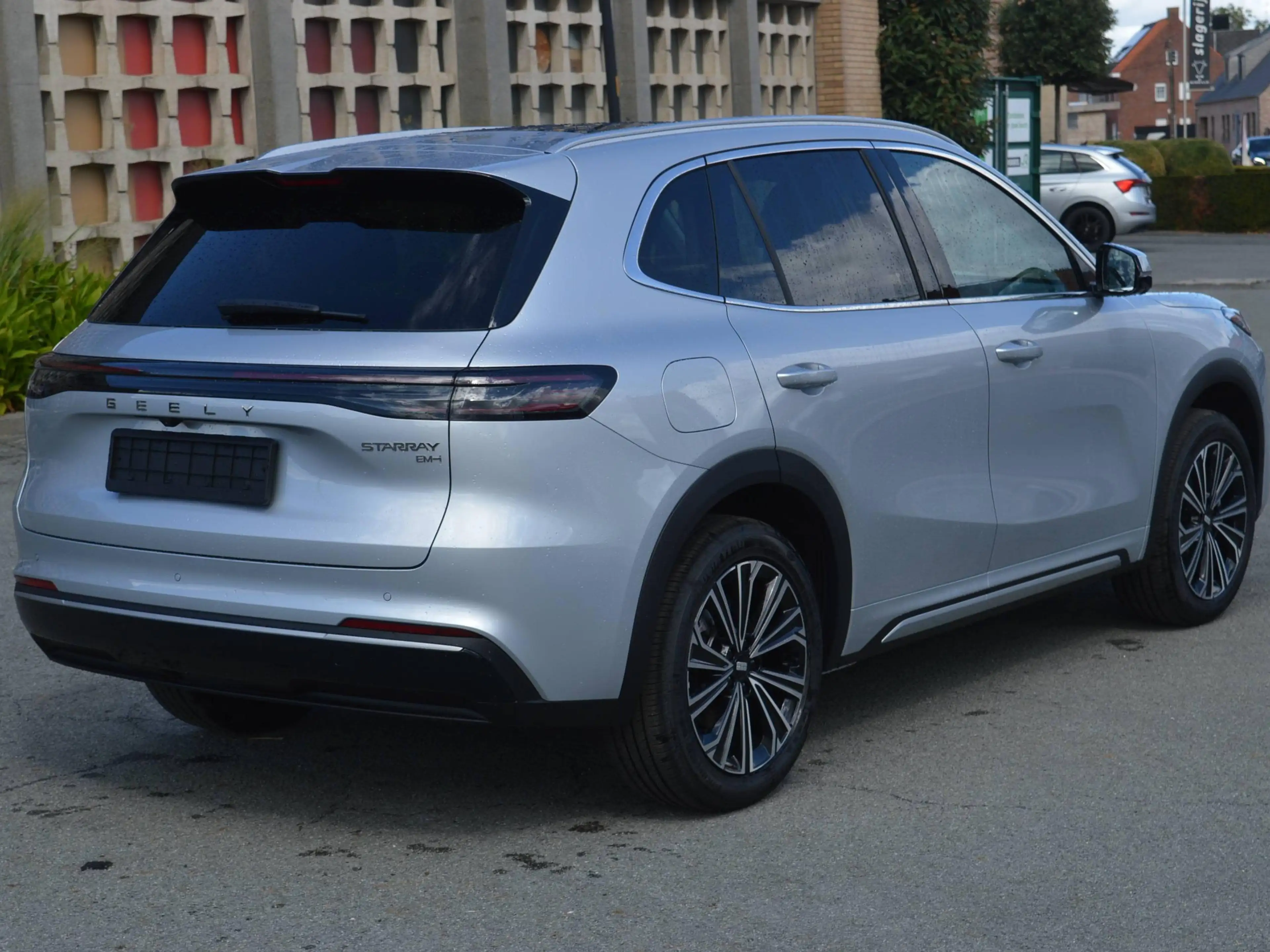Geely Starray EM-i PHEV 262 max+!132km rijbereik!full option!!! LEDER+PANO DAK+ALU VELGEN+... — photo 3