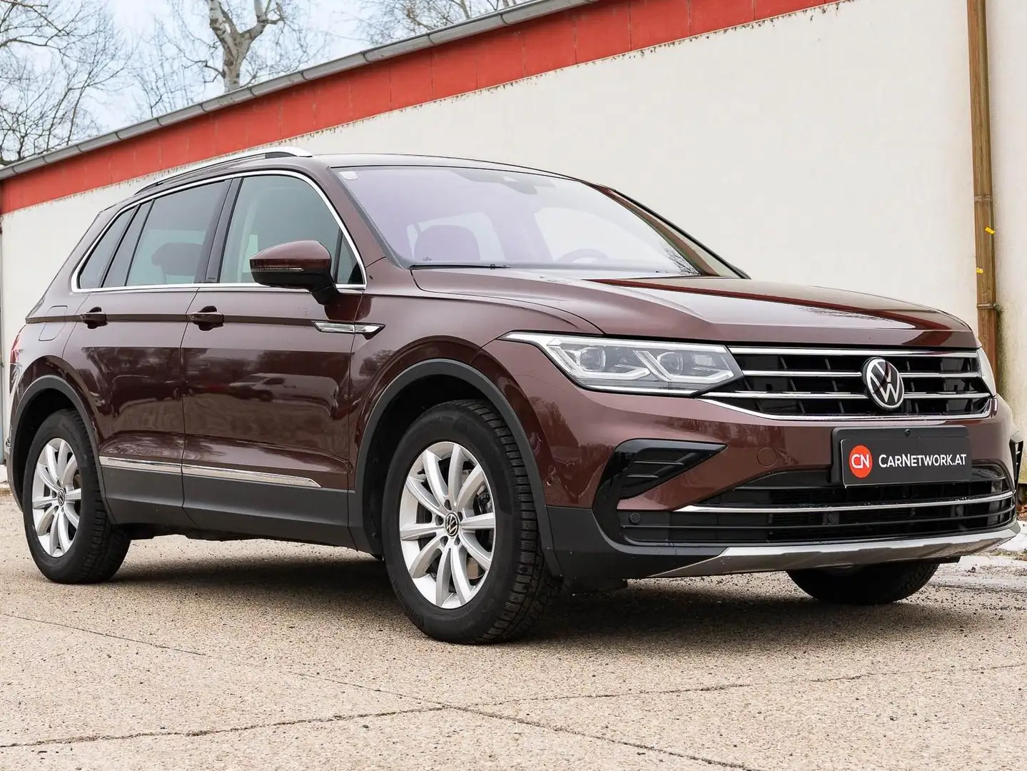 Volkswagen Tiguan Tiguan TSI Elegance DSG Braun - 1