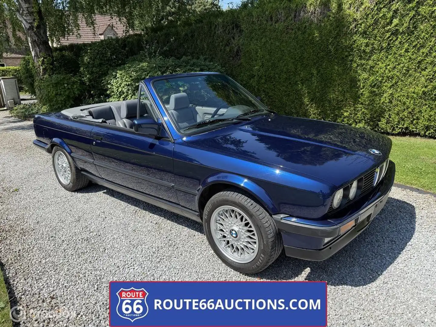 BMW 320 320i cabriolet | 1991 | Route 66 Auctions Чорний - 1