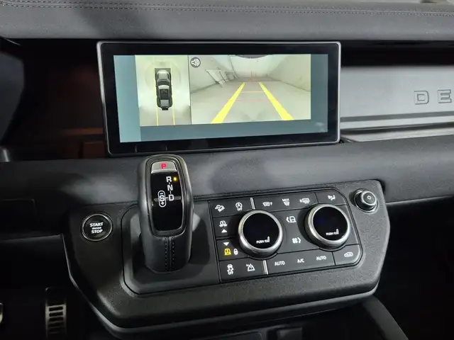 Land Rover Defender view 16