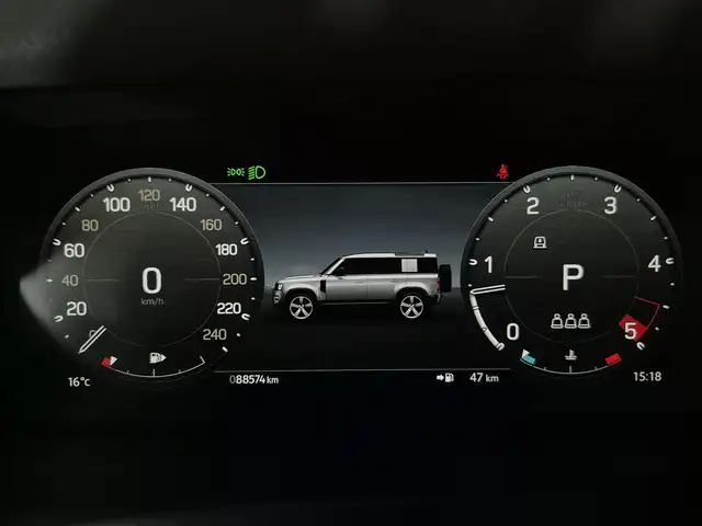 Land Rover Defender view 14
