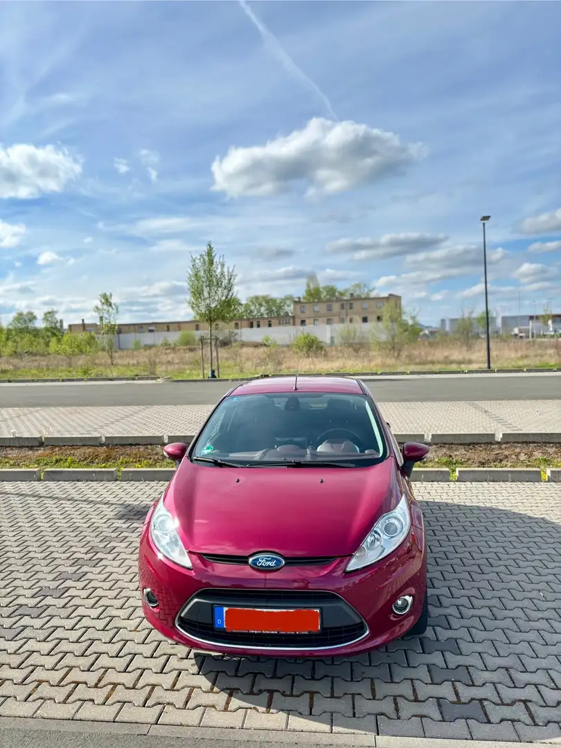 Ford Fiesta 1.25 Titanium mit CarPlay - 1