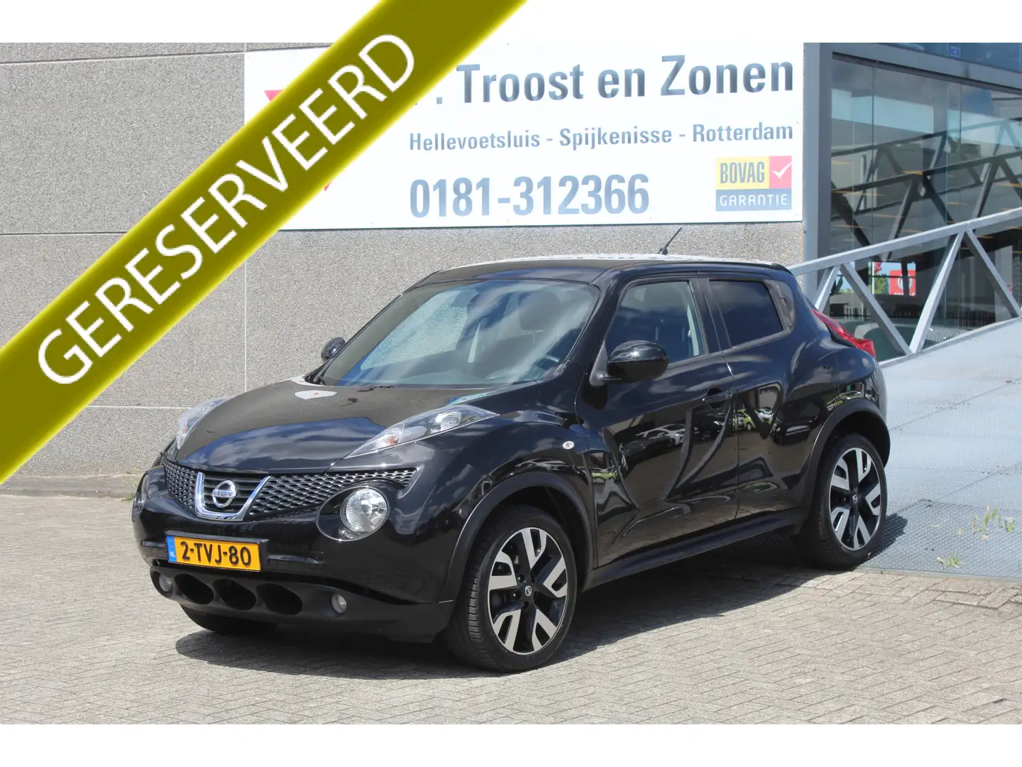 Nissan Juke 1.6 Connect Edition Automaat/Navigatie/Achteruitri Zwart - 1