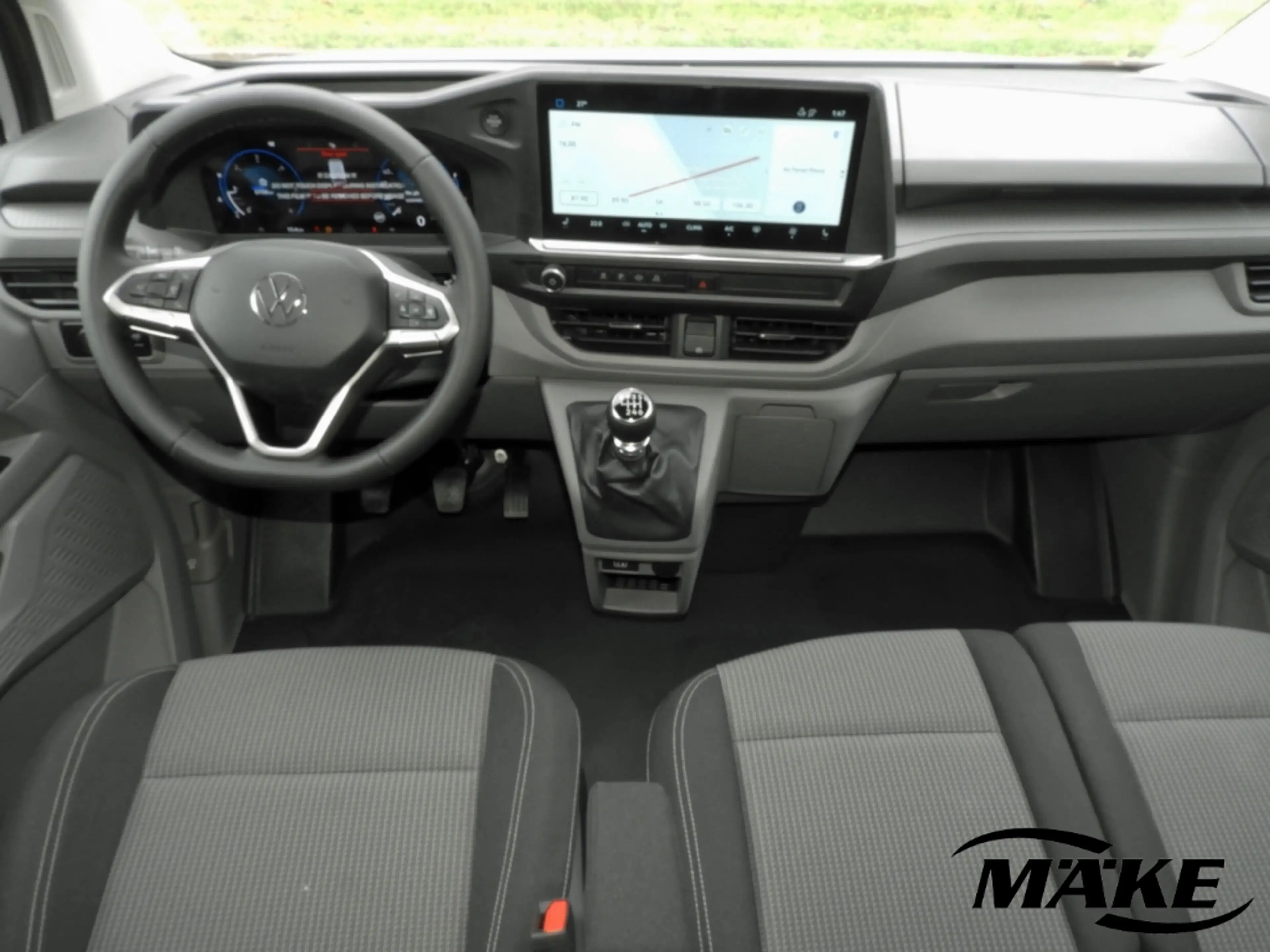 Volkswagen T7 Kombi 2.0 TDI LR V-AHV GRA LED PDC SITZHZG 9-Si. — photo 10