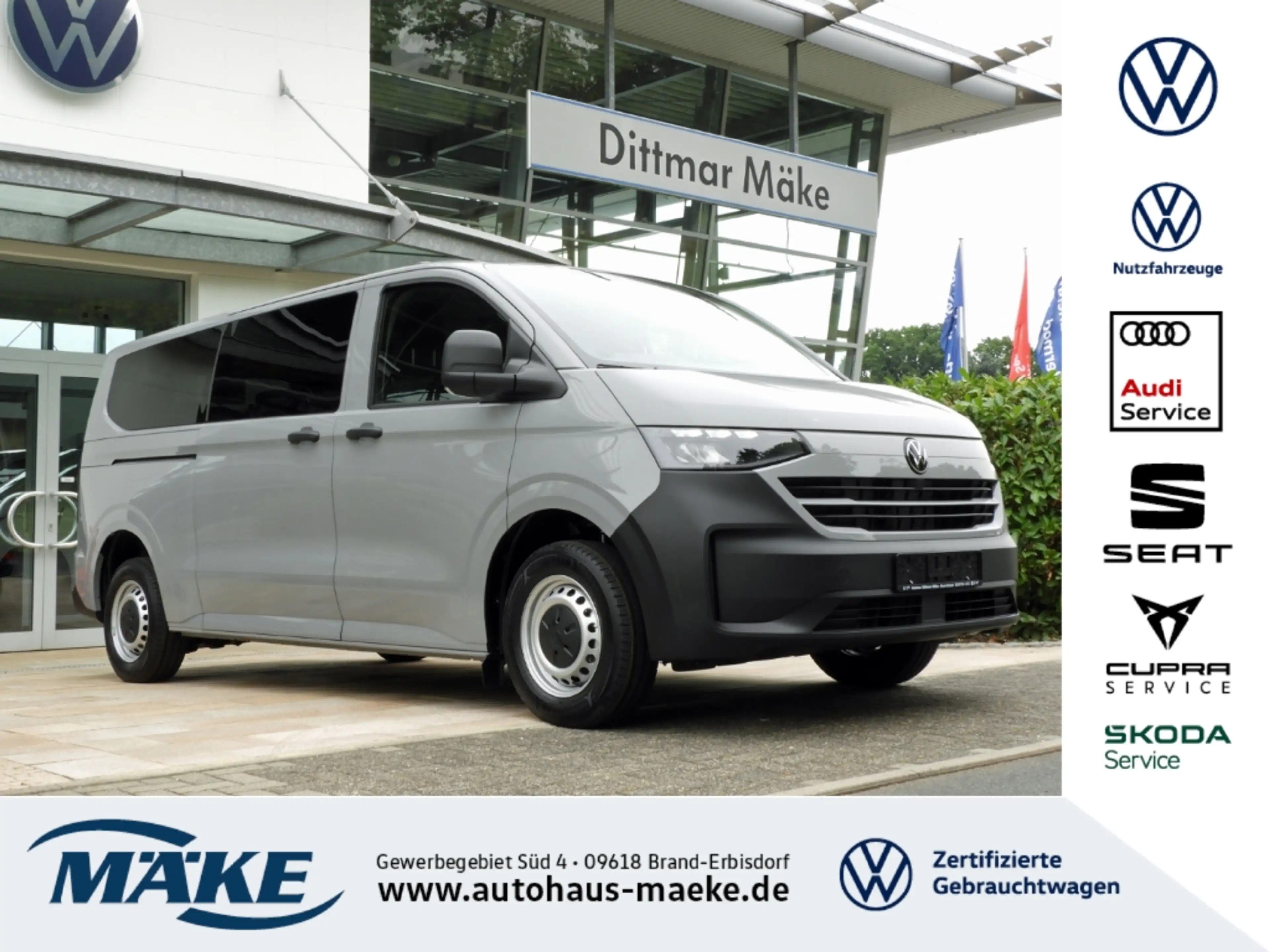 Volkswagen T7 Kombi 2.0 TDI LR V-AHV GRA LED PDC SITZHZG 9-Si.