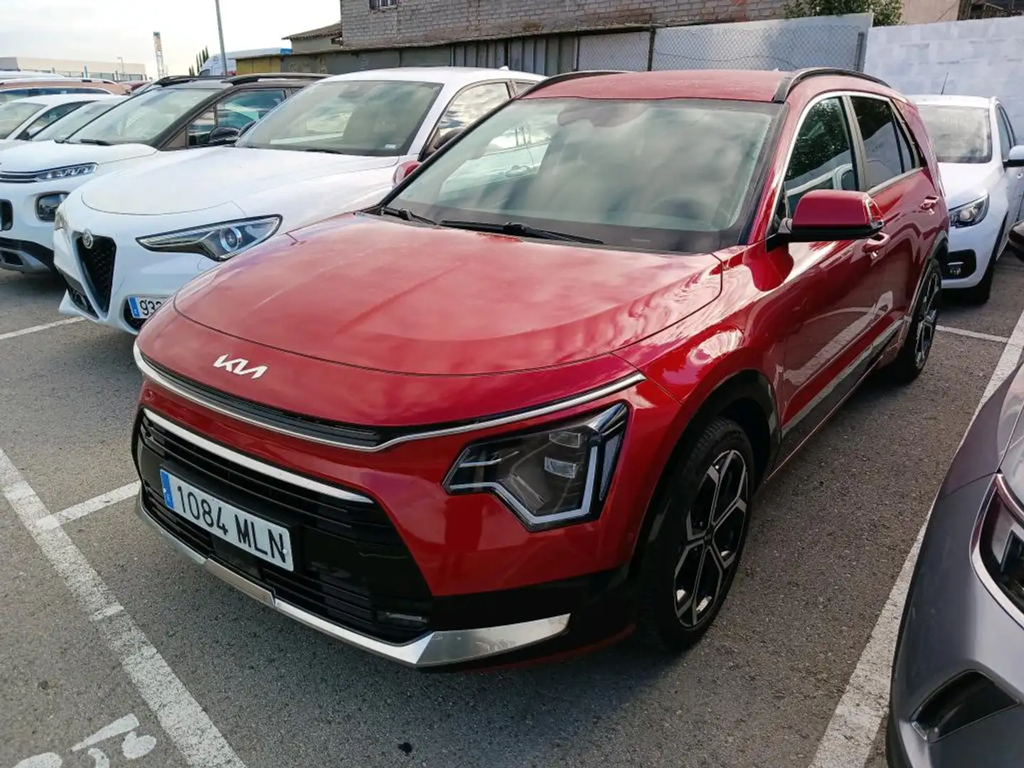 Kia Niro 1.6 HEV Emotion 141 Rosso - 2