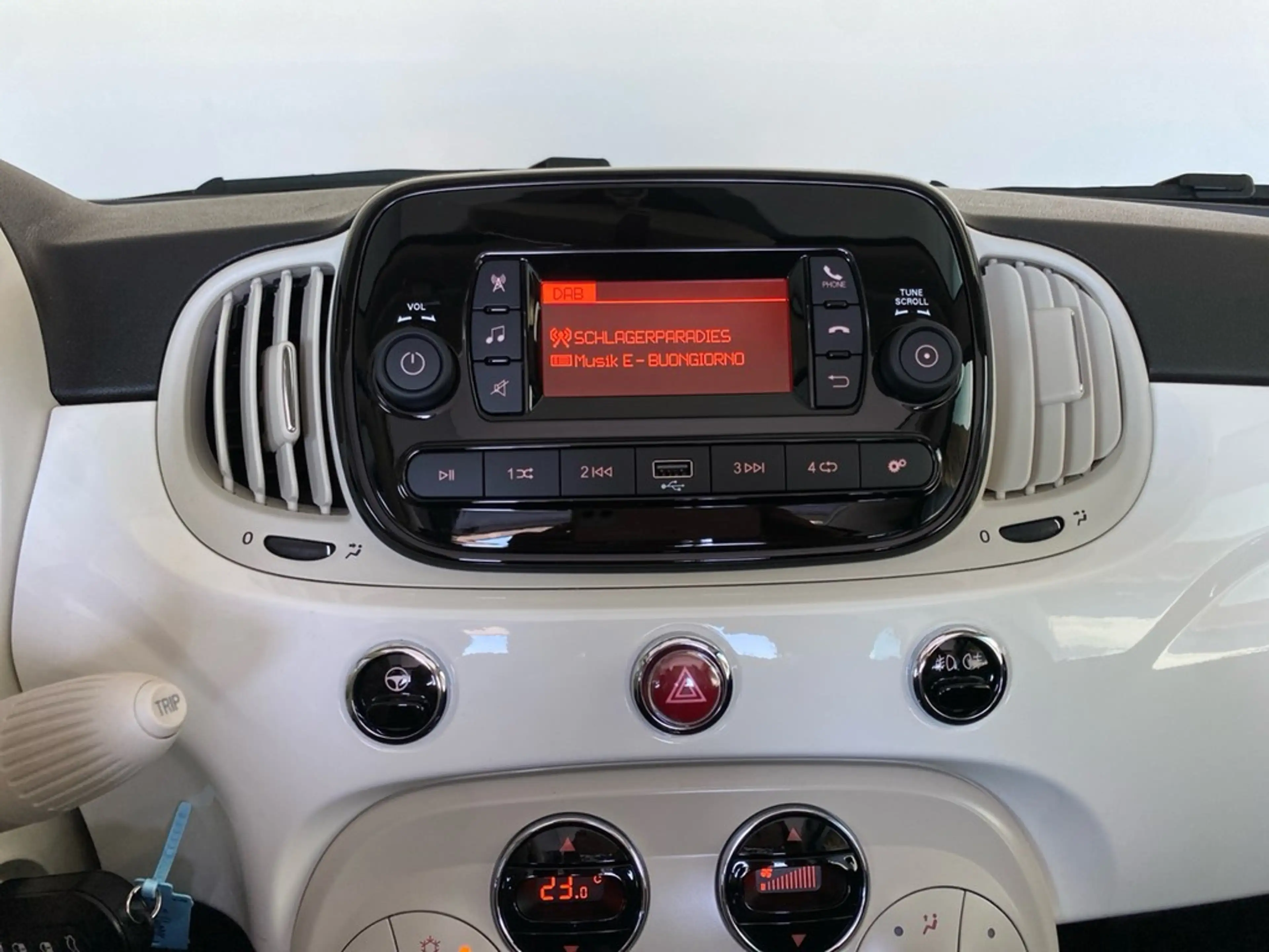 Fiat 500C 500 Cabrio Dolcevita 1.0 Mild Hybrid — photo 10