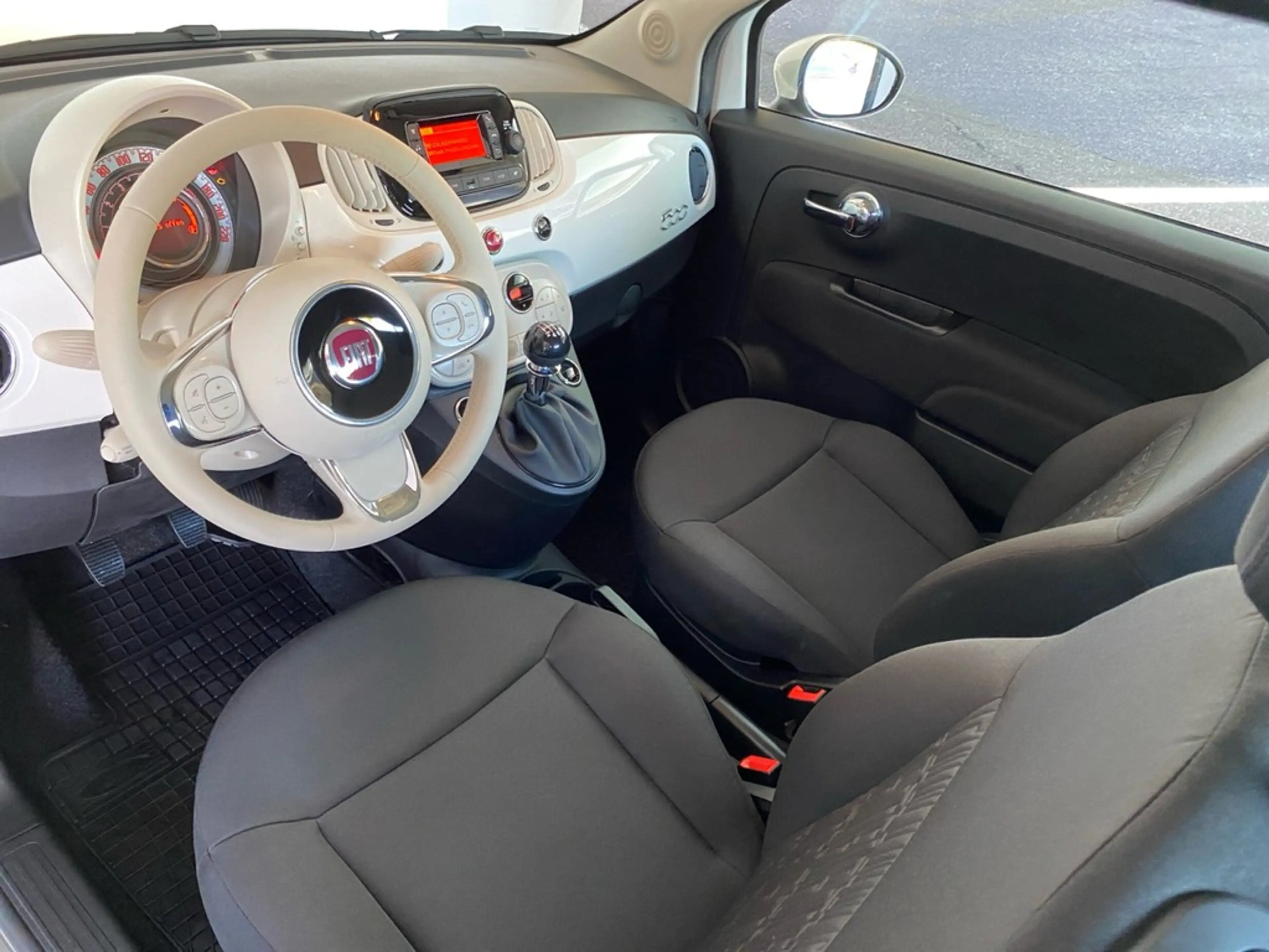 Fiat 500C 500 Cabrio Dolcevita 1.0 Mild Hybrid — photo 3