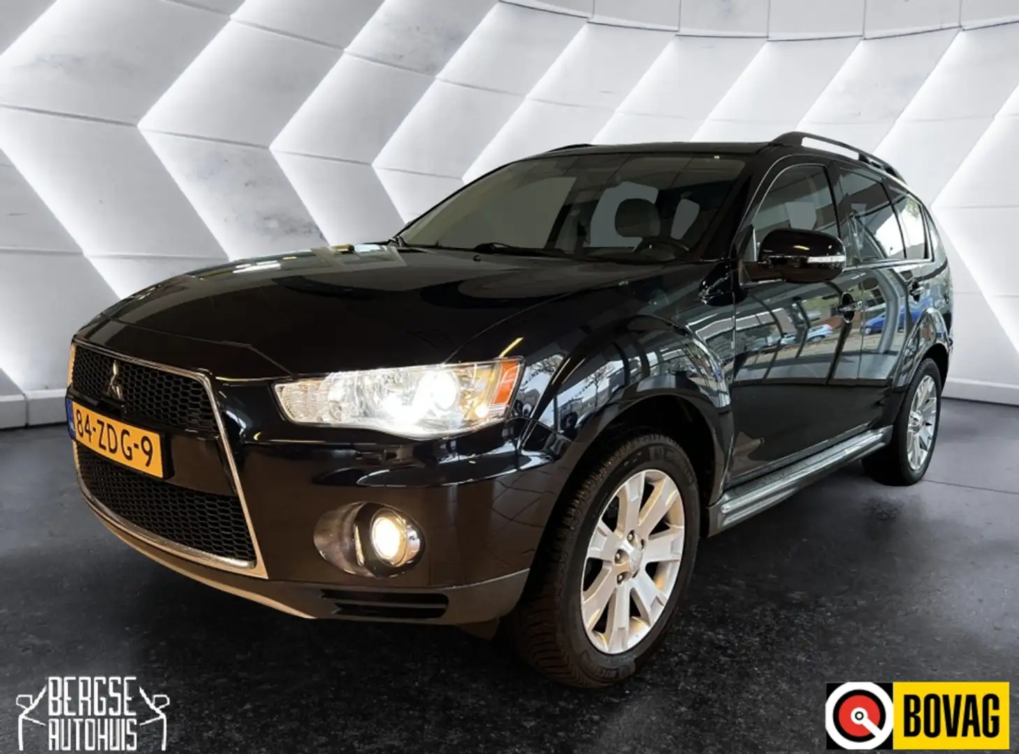 Mitsubishi Outlander 2.0 Edition Two DEFECT AUTOMAAT! Noir - 2
