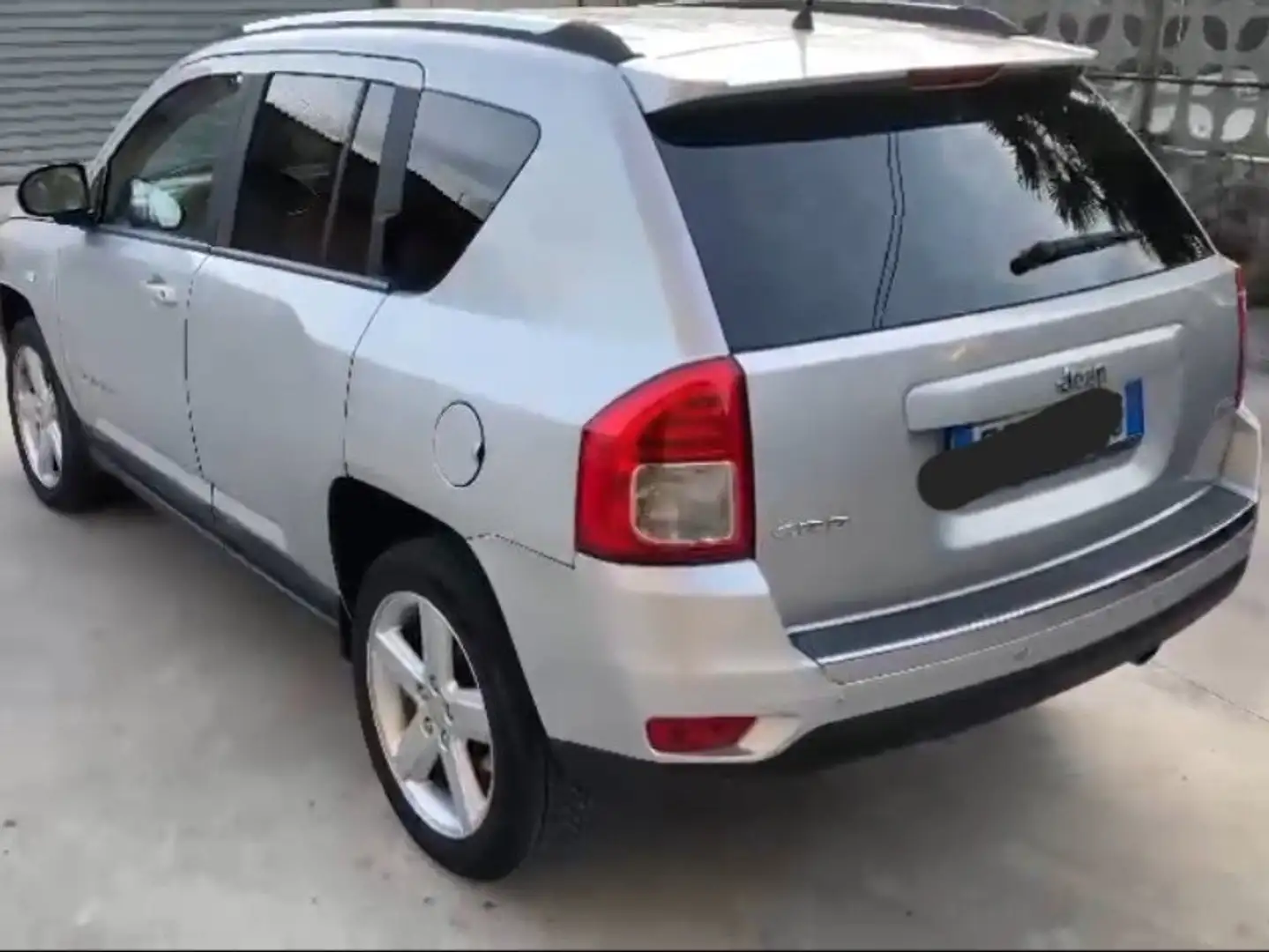 Jeep Compass 2.2 td Sport 4wd Limited Argento - 2
