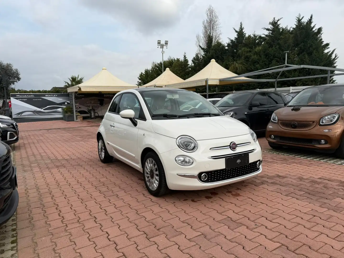 Fiat 500 500 1.0 hybrid Lounge 70cv Weiß - 1