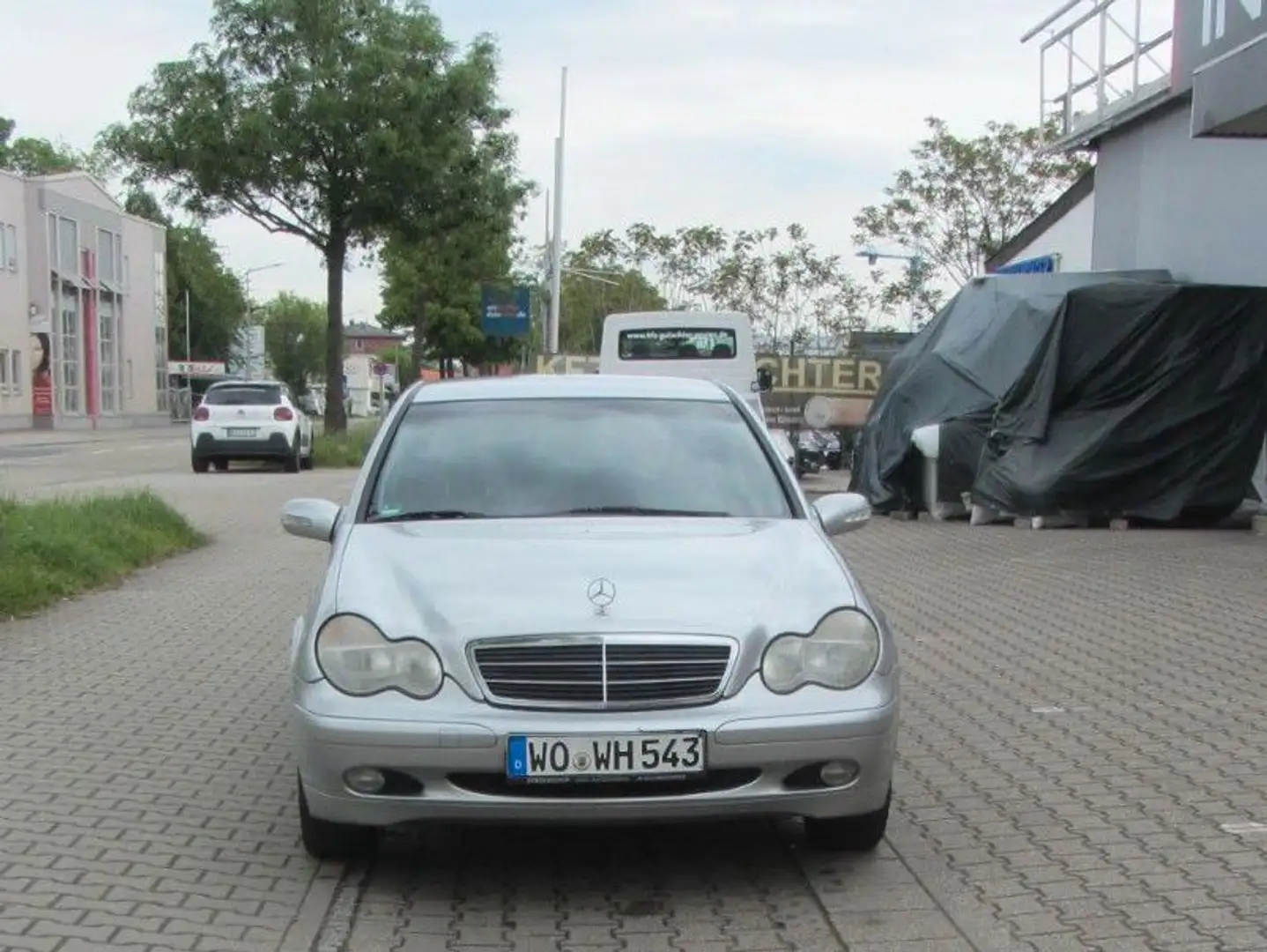 Mercedes-Benz C 220 CDI/AUT0M/KLIMA/EUR4/TÜV 11-2025 Silber - 1