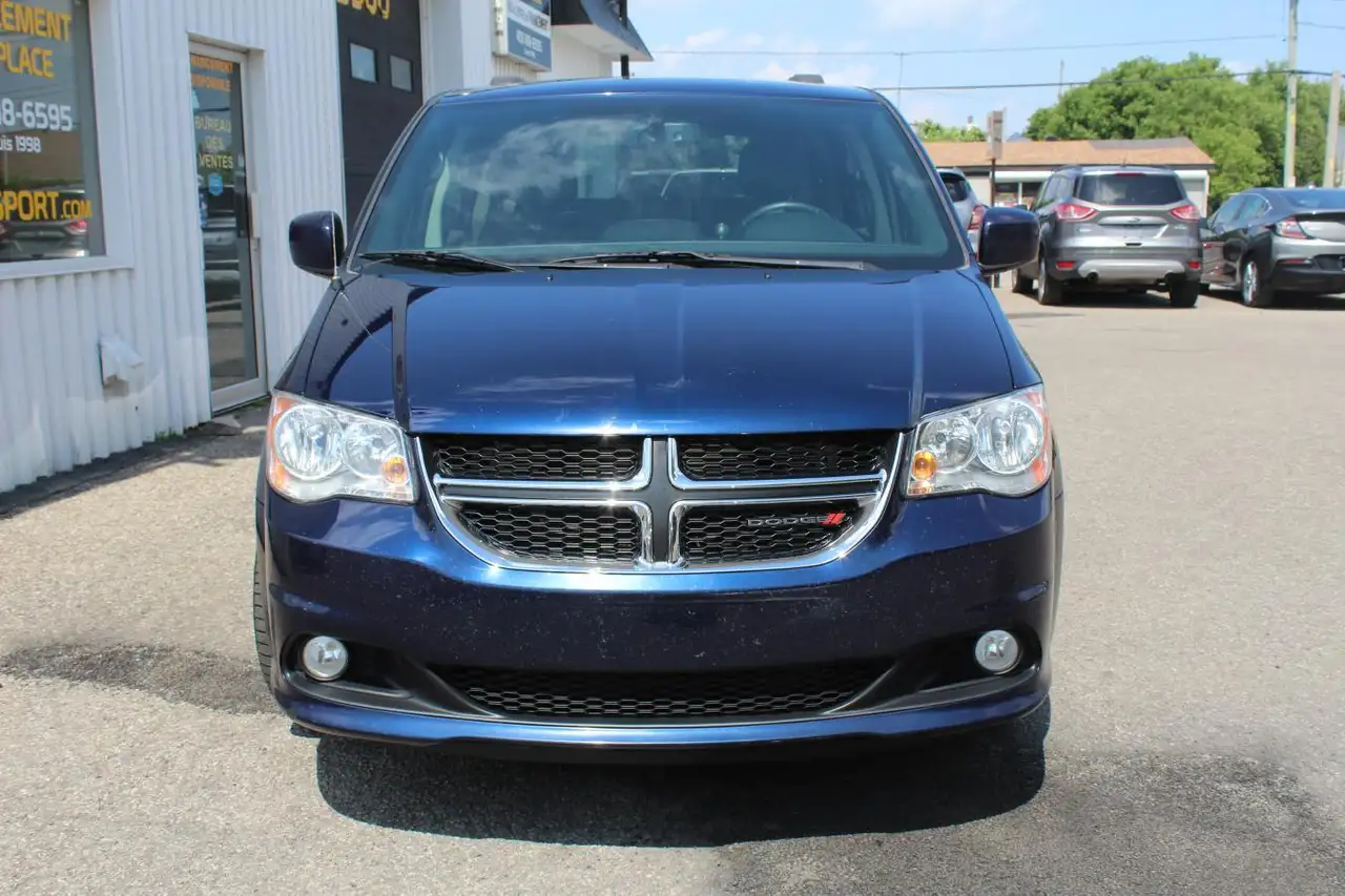 Dodge Grand Caravan fotografie Dodge Grand Caravan