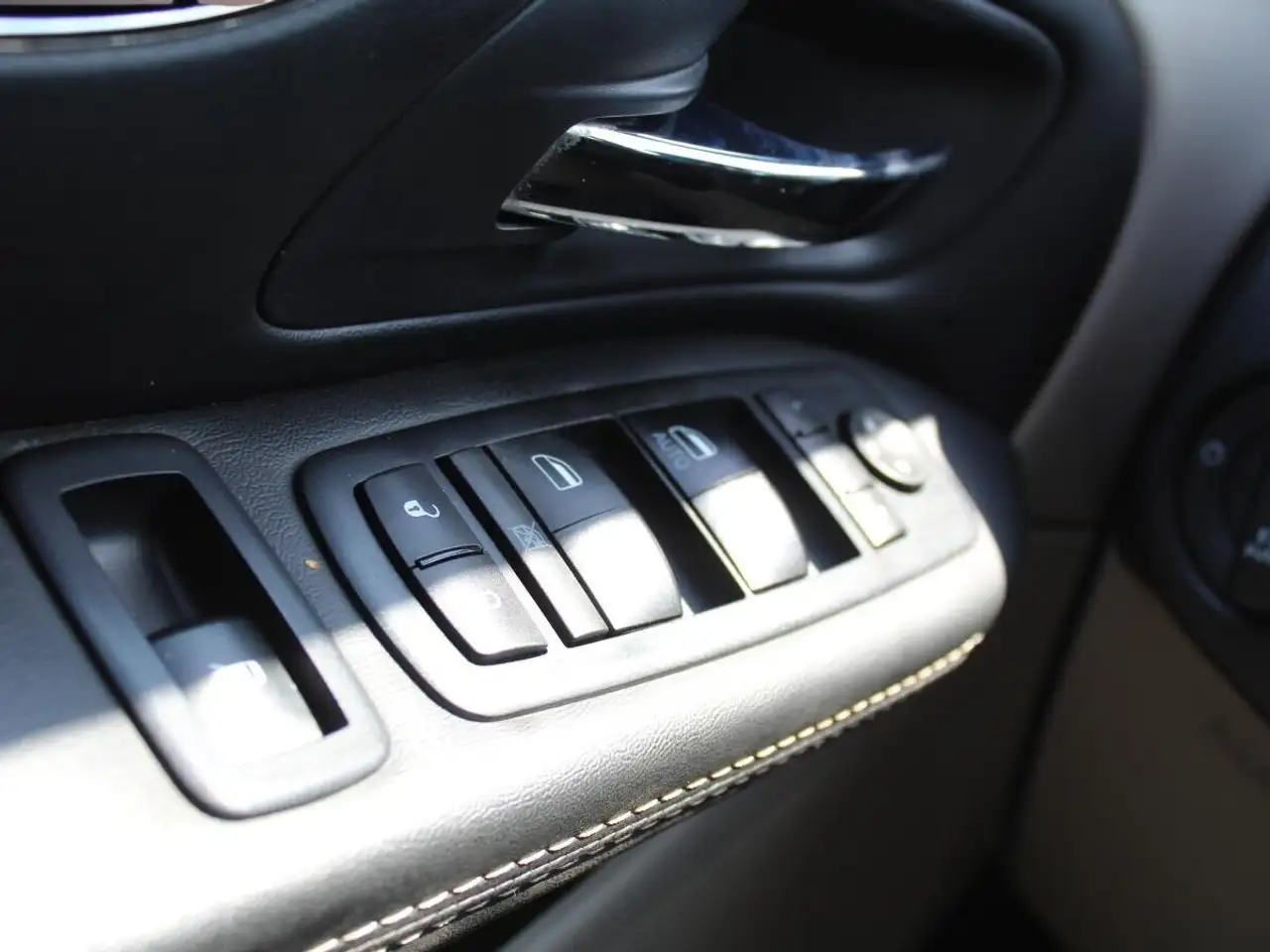 Dodge Grand Caravan fotografie Dodge Grand Caravan