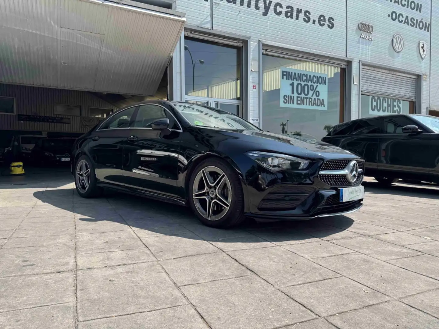Mercedes-Benz CLA 200 200d Schwarz - 1