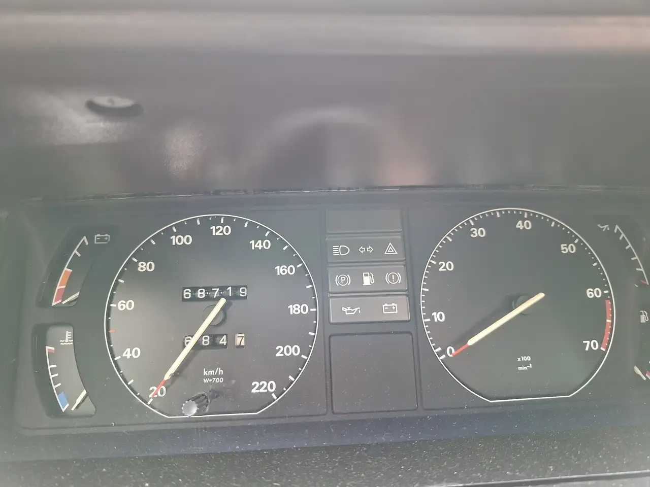 Opel Rekord 2.0 E, foto 4