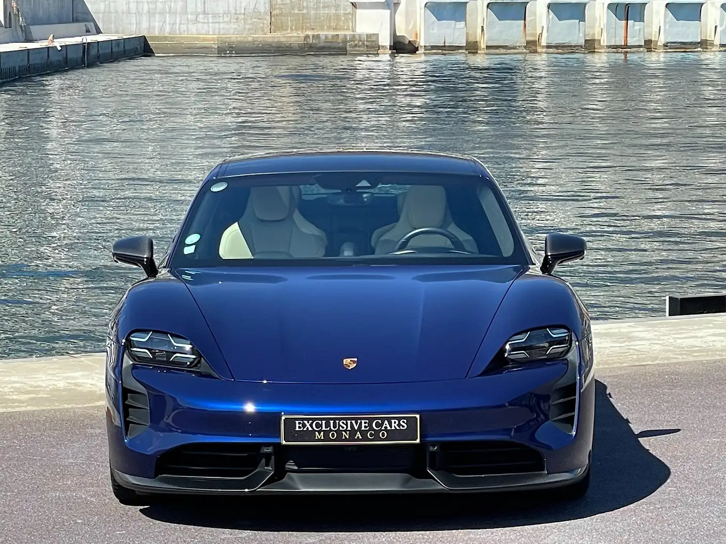 Porsche Taycan 761 ch Turbo S Bleu - 2
