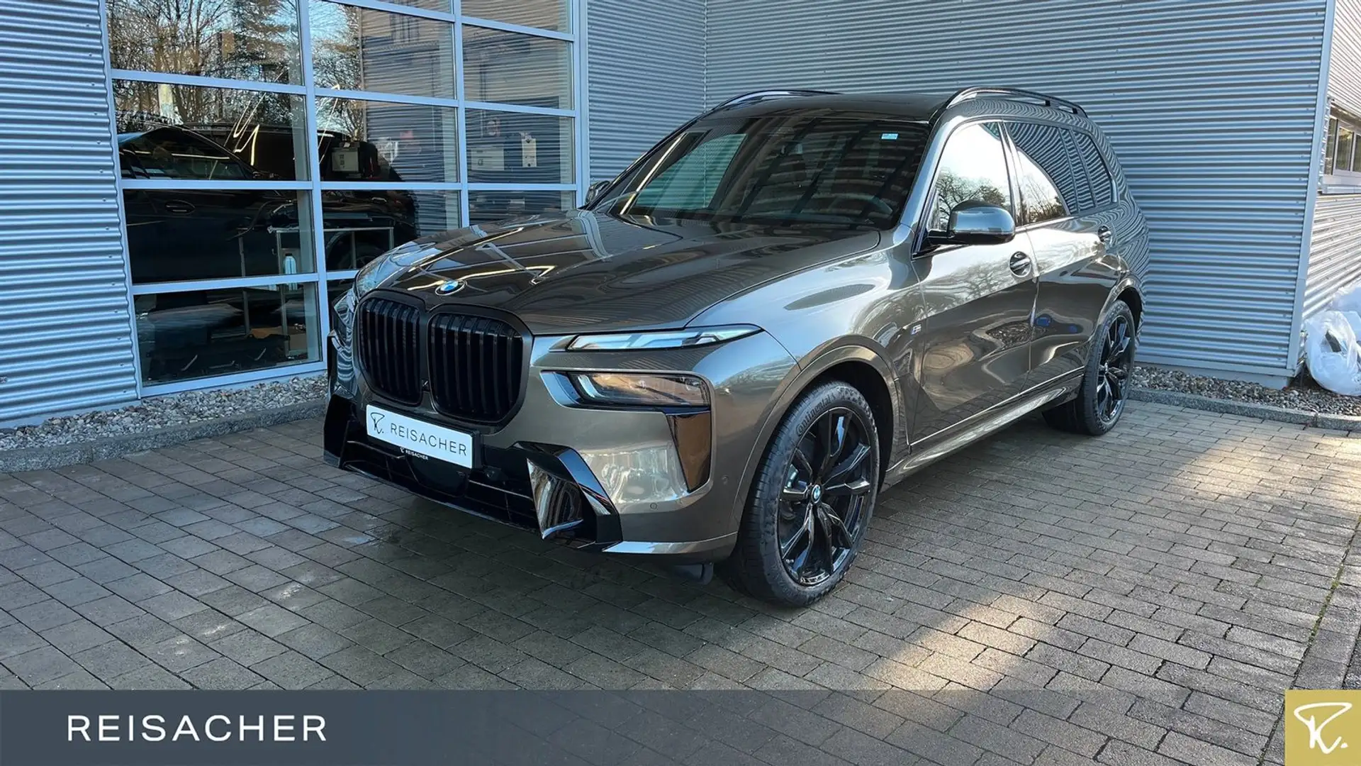 BMW X7 xDrive40d Sportpaket Autom. Parksystem DAB Barna - 1