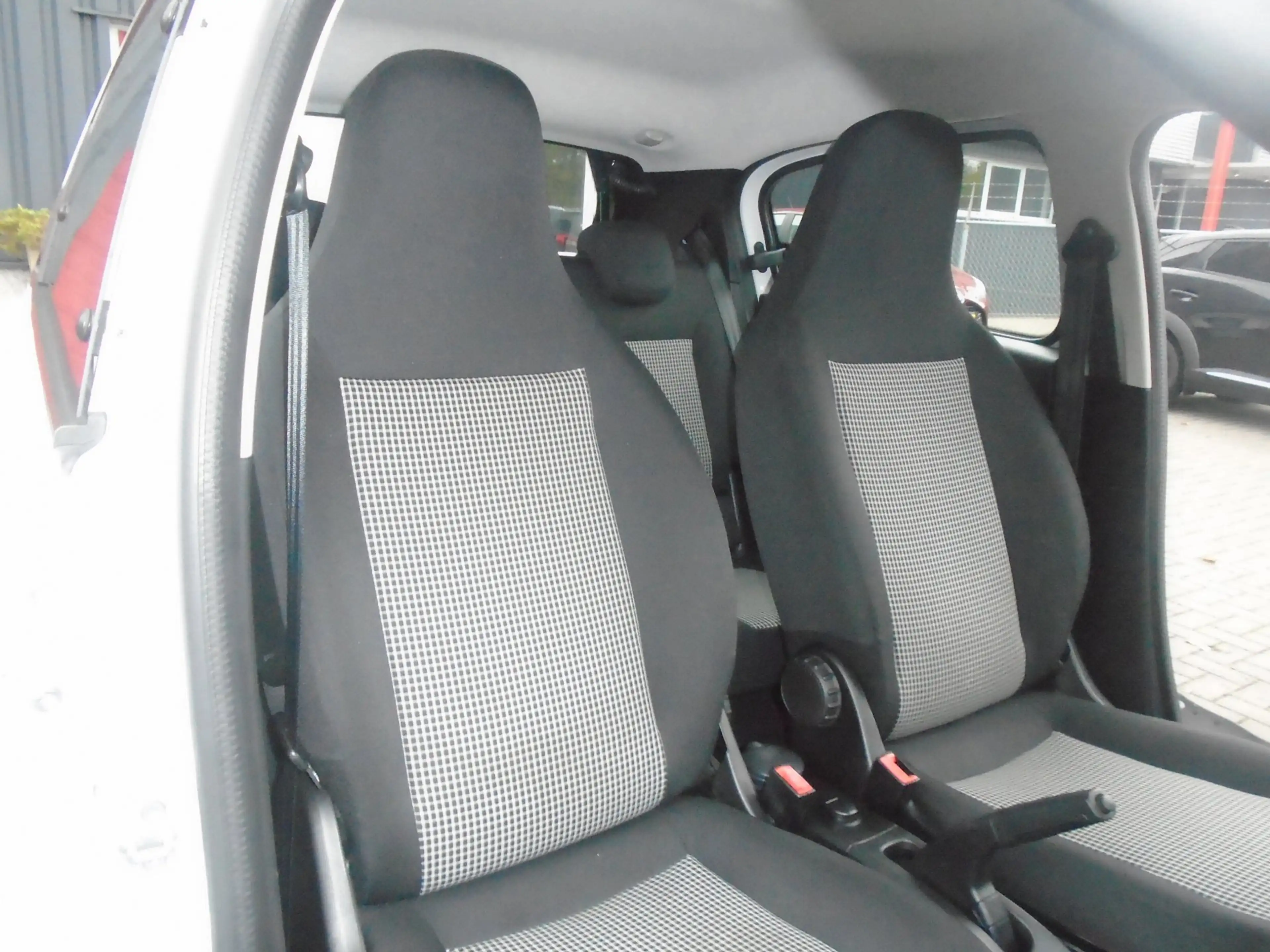 Renault Twingo 1.0 SCe Limited,Airco,LM-Velgen — photo 11