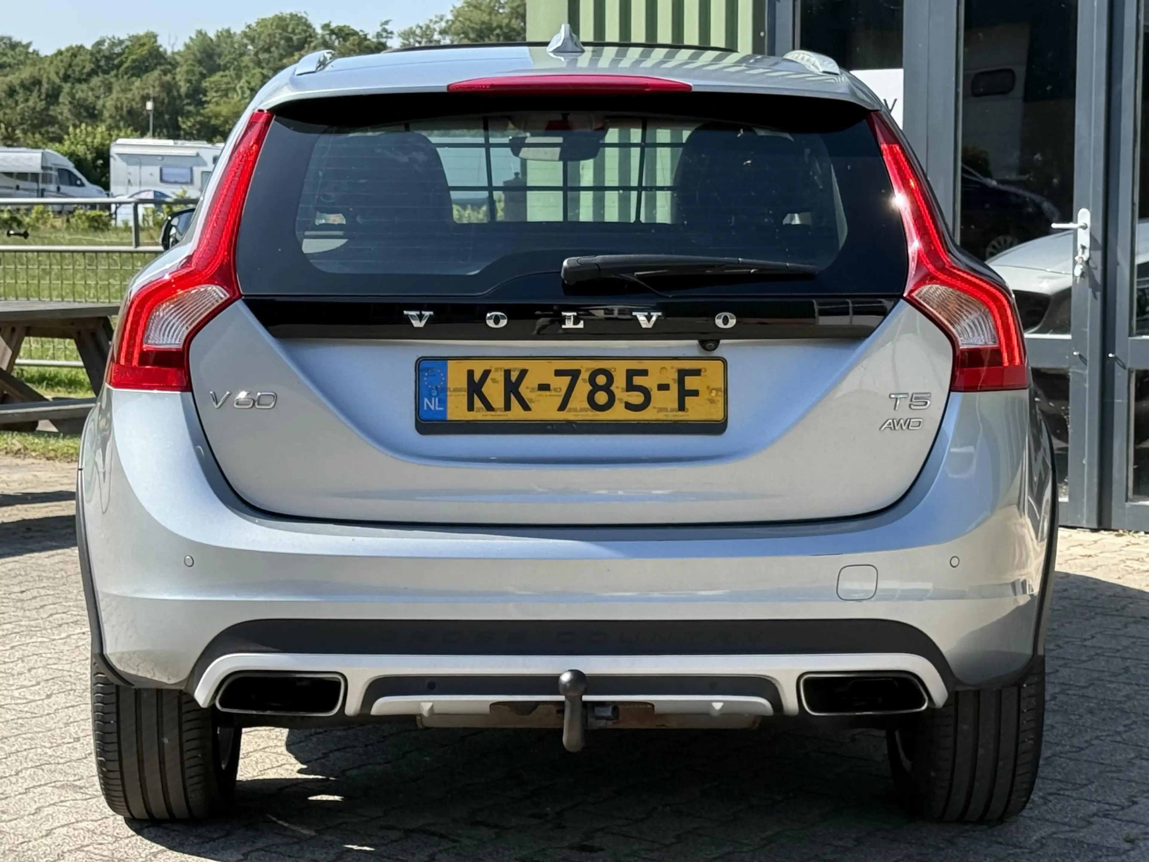 Volvo V60 Cross Country 2.0 T5 AWD Summum | Leder | Keyless | 1e Eigenaar — photo 7