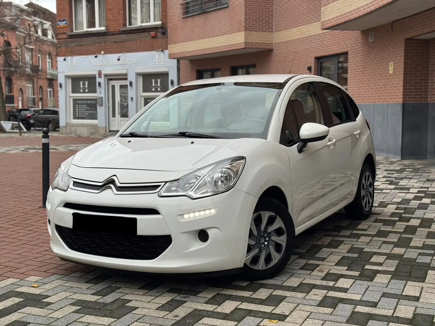 Citroen C3 Essence prête à immatriculer Zwart - 1