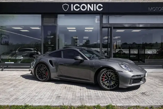 Porsche 992