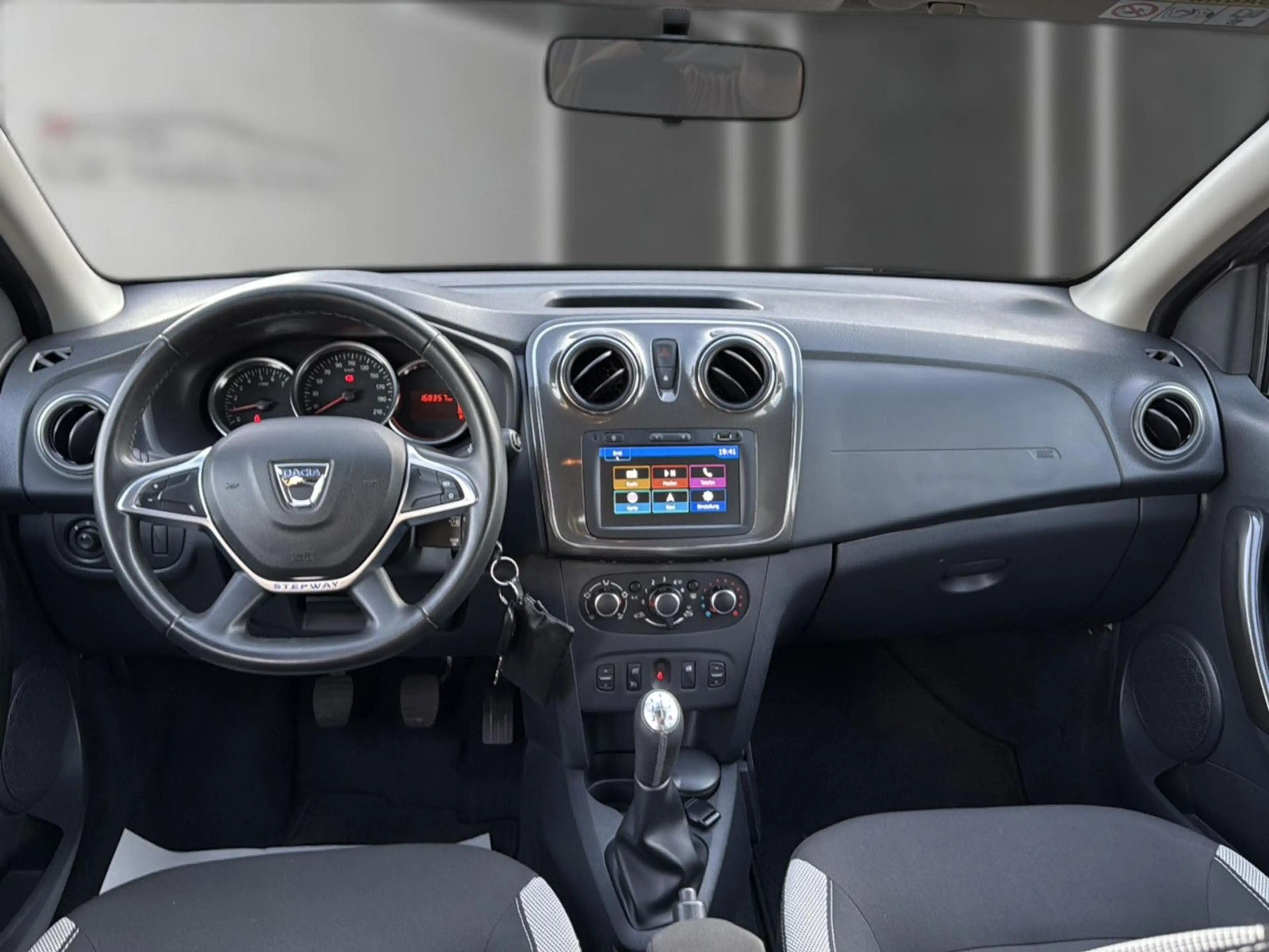 Dacia Logan MCV II Kombi Stepway NAVI+KLIMA+KAMERA+AHK — photo 11