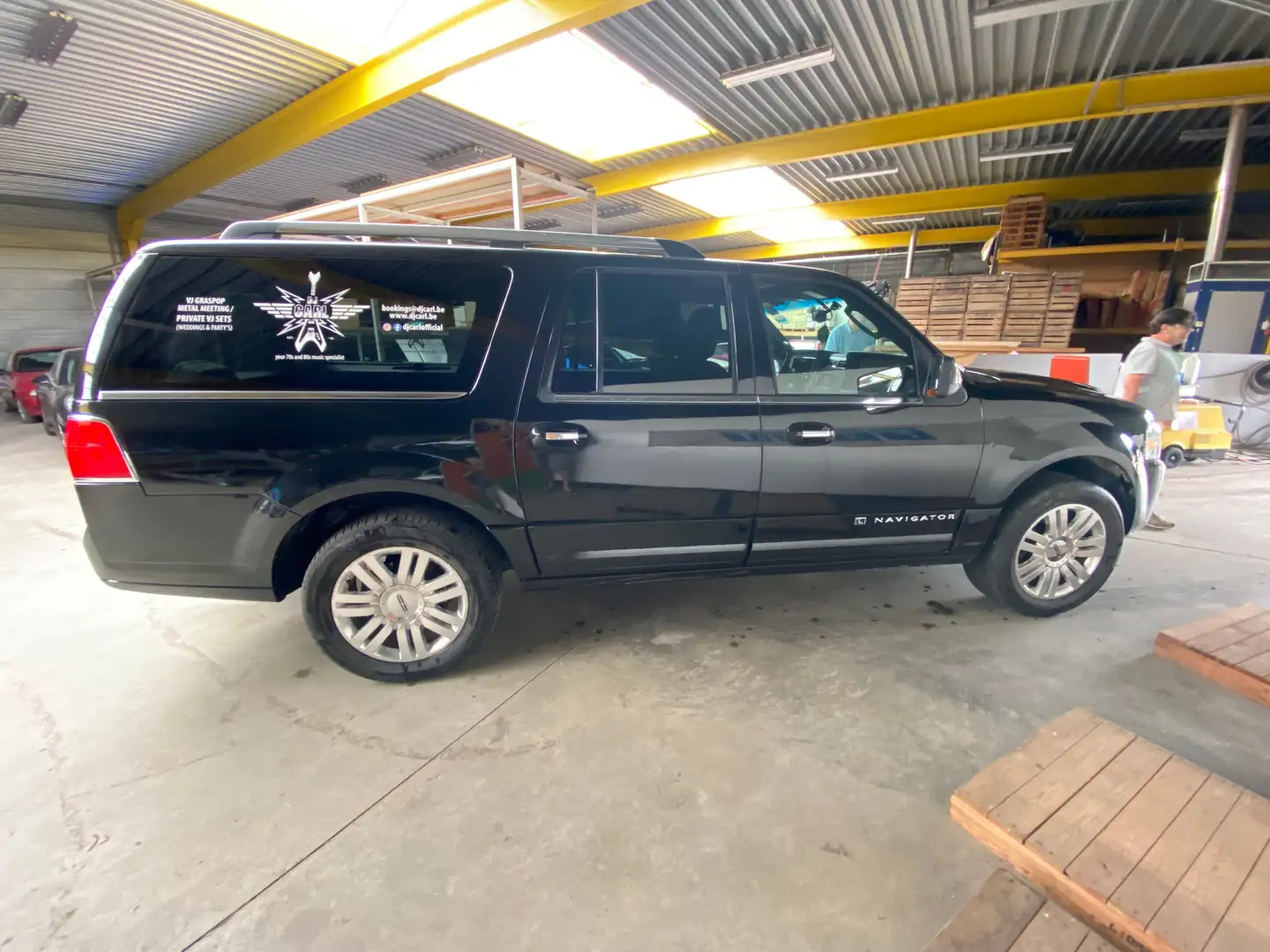 Lincoln Navigator Lichte Vrachtwagen Long Version Noir - 2