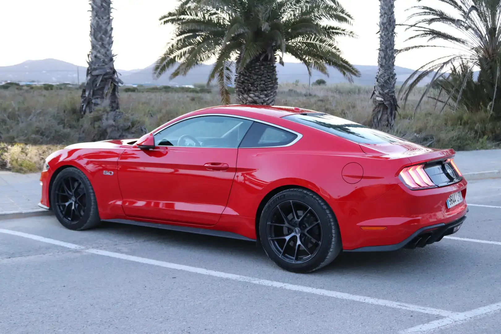 Ford Mustang Fastback 5.0 Ti-VCT GT Aut. Rojo - 2