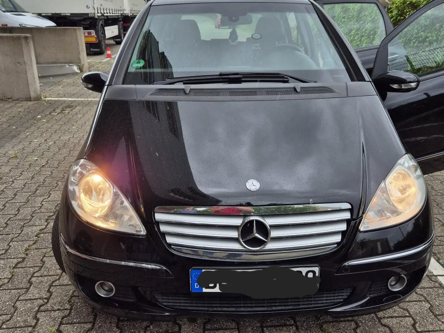 Mercedes-Benz 180 Zwart - 1