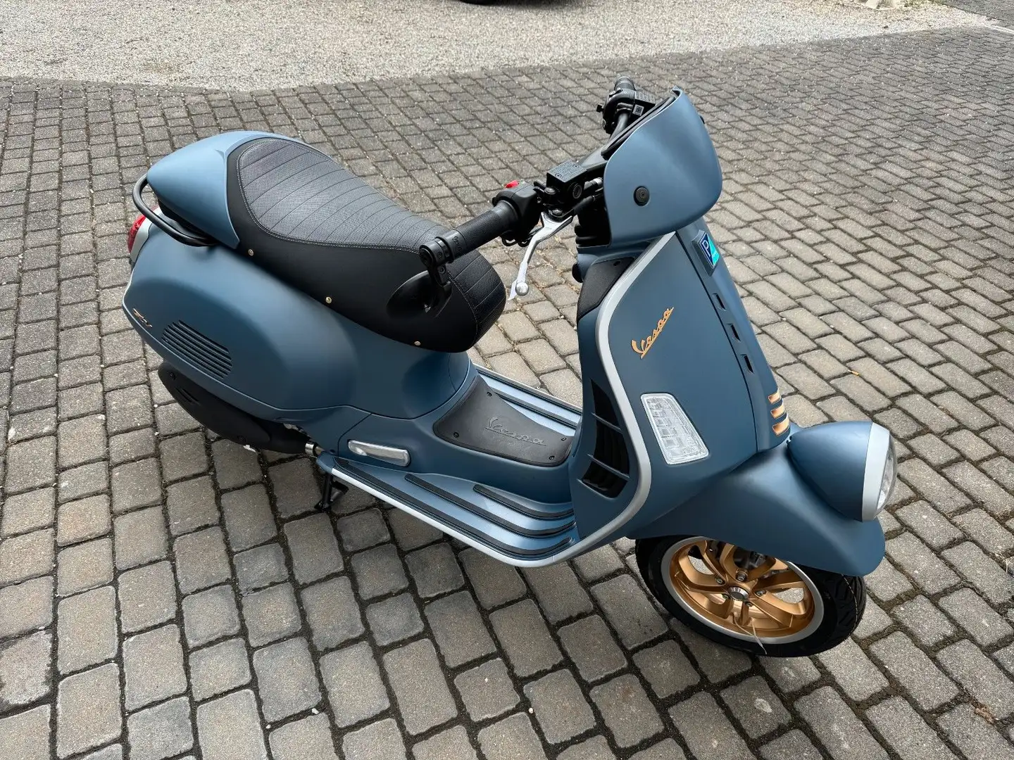 Vespa GTV 310 E5+ ABS Officina 8 Bleu - 1