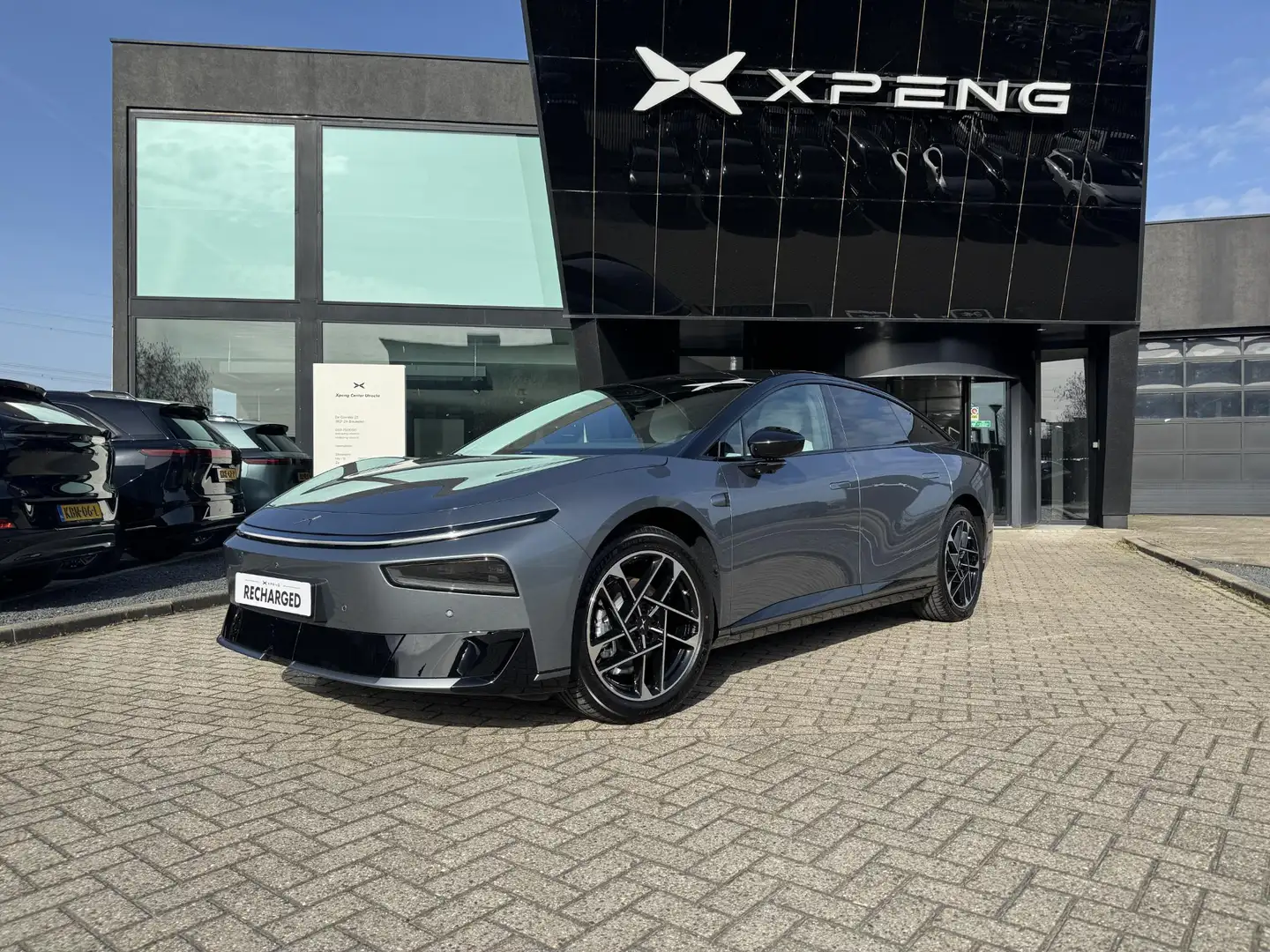 Xpeng P7+ RWD Long Range 74.9 kWh Binnenkomst oktober '26| D Grau - 2