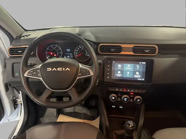 Dacia Duster view 9