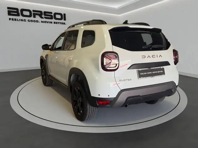 Dacia Duster view 3