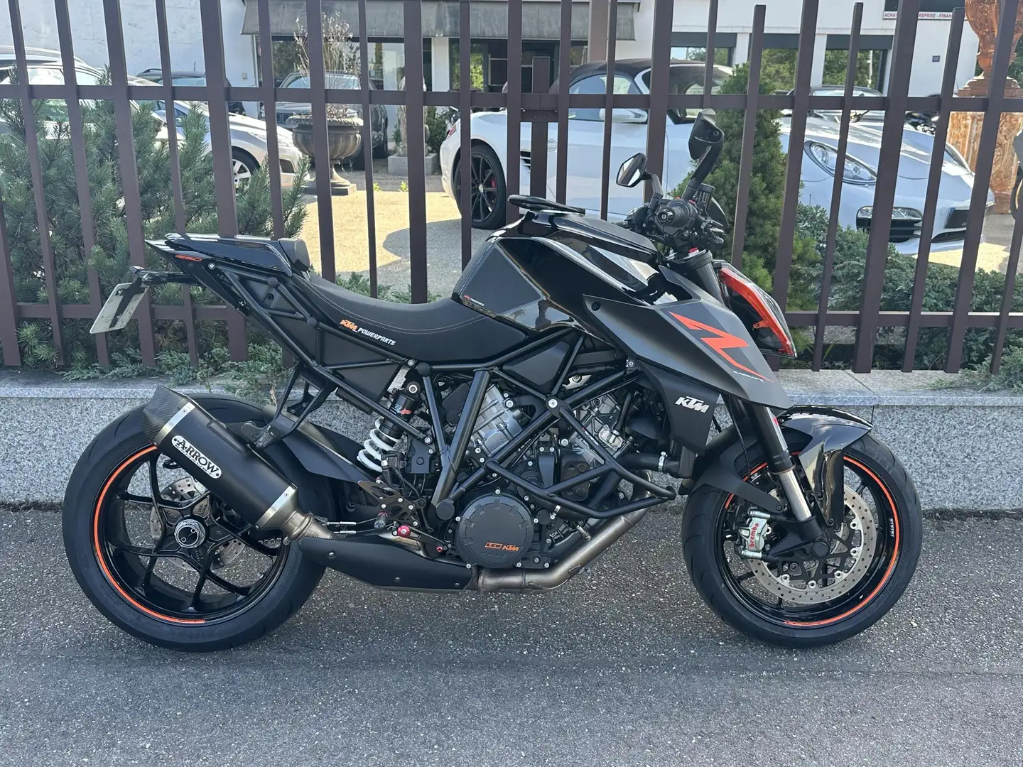 KTM 1290 Super Duke R GARANTIE 12 MOIS Noir - 1