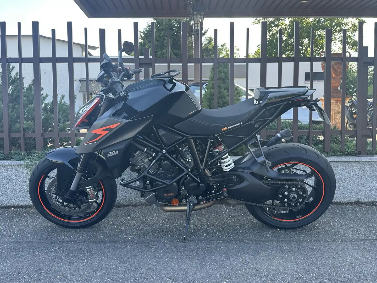KTM 1290 Super Duke R GARANTIE 12 MOIS Noir - 2