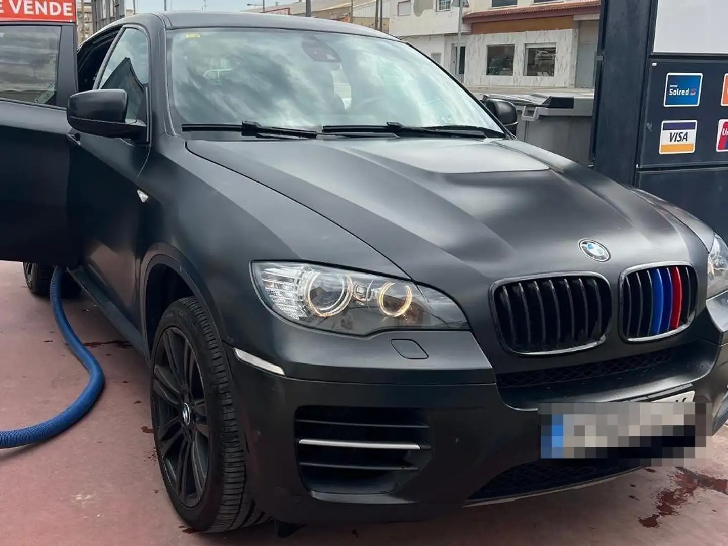 BMW X6 X6 M50d Schwarz - 1