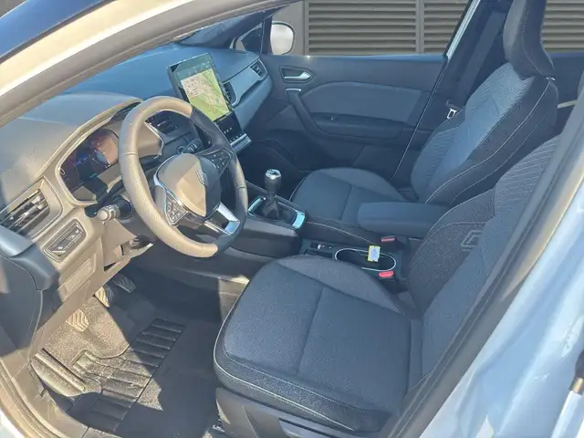 Renault Captur view 4