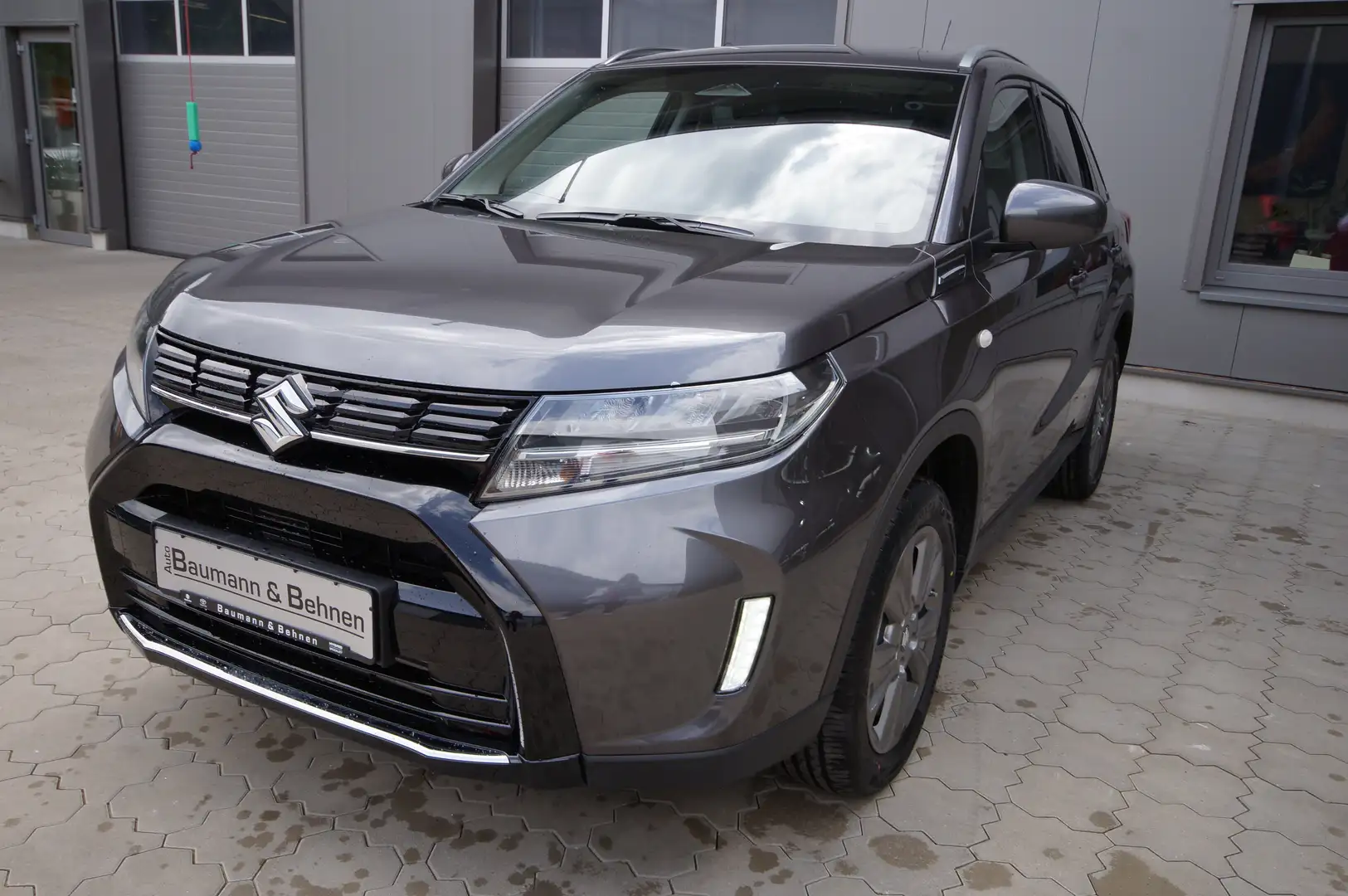 Suzuki Vitara 1.4 Boosterjet Hybrid Comfort mit Navigation Gris - 1