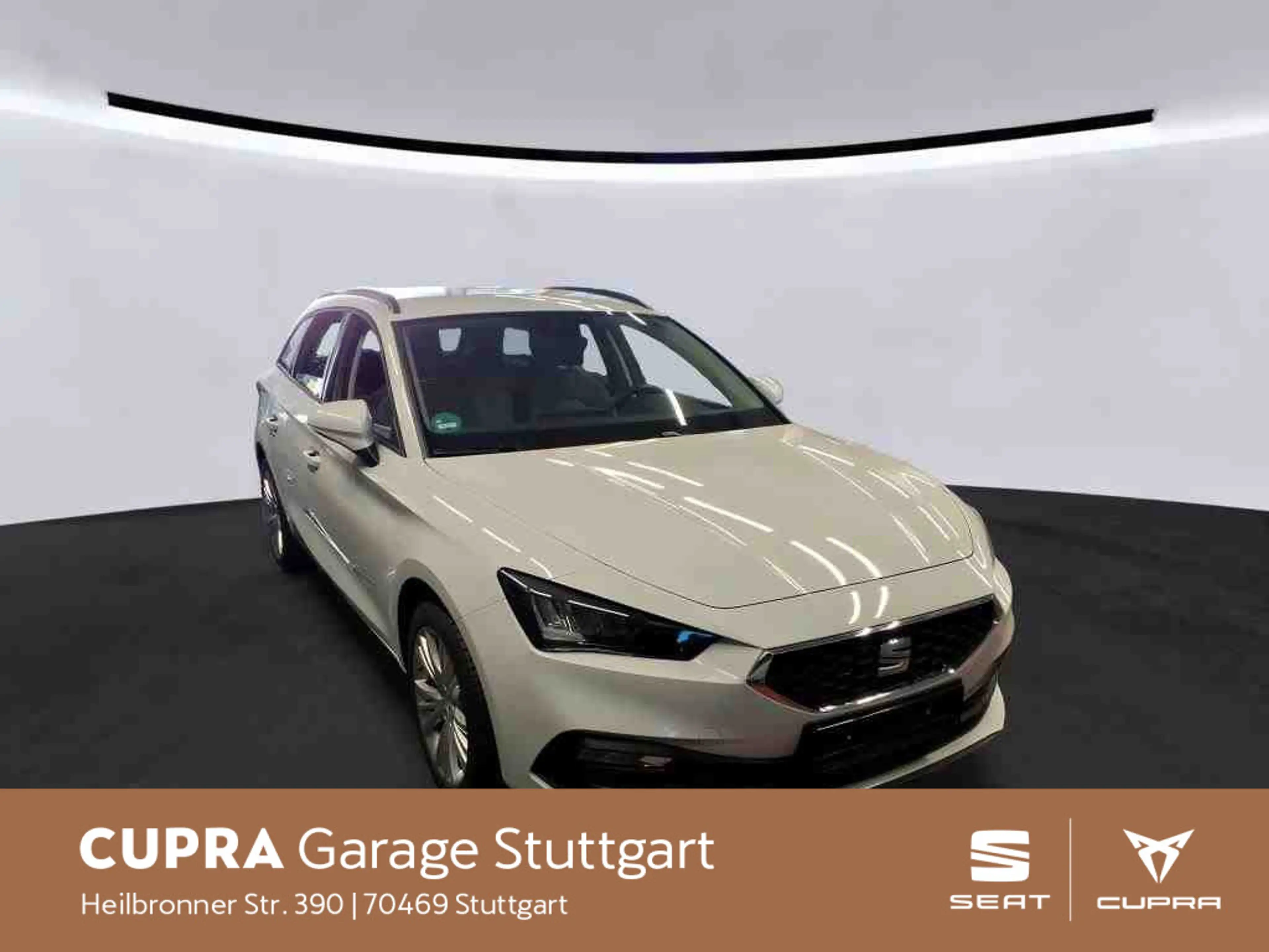 SEAT Leon Sportstourer 1.0 eTSI Style DSG 81 kW — photo 3