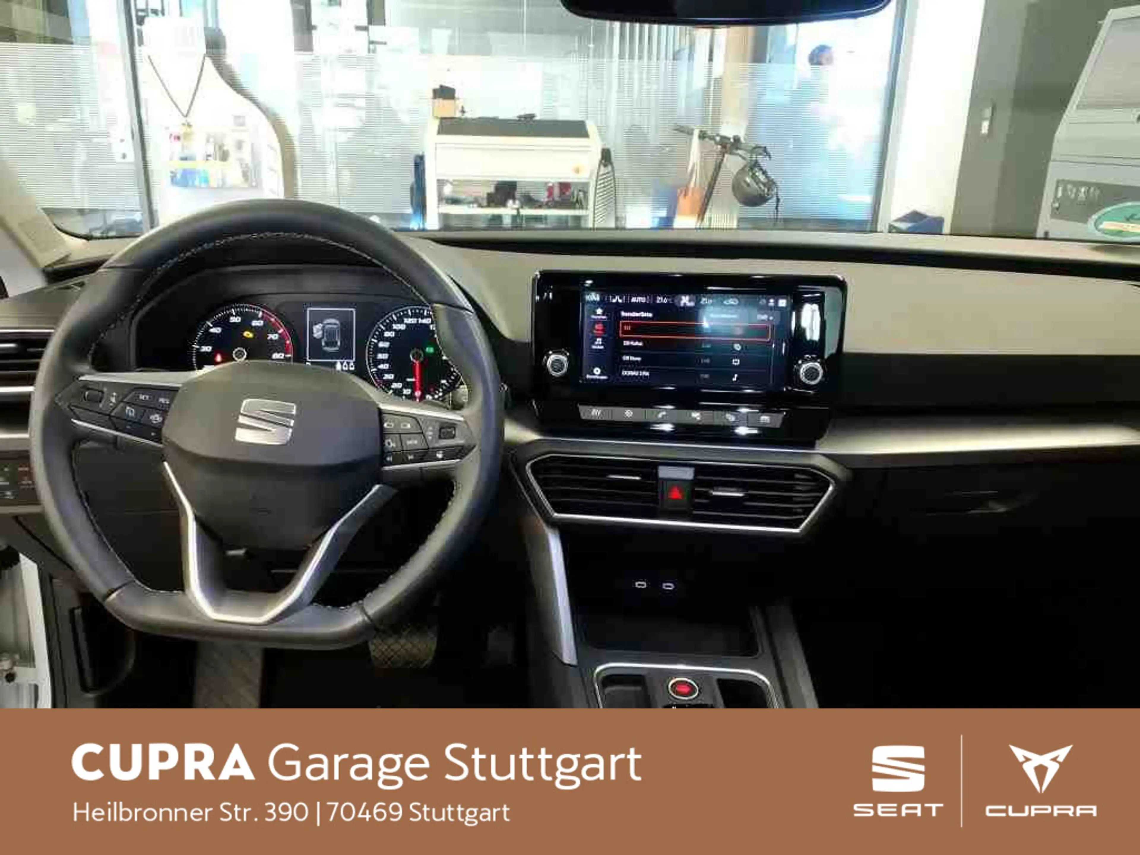 SEAT Leon Sportstourer 1.0 eTSI Style DSG 81 kW — photo 7