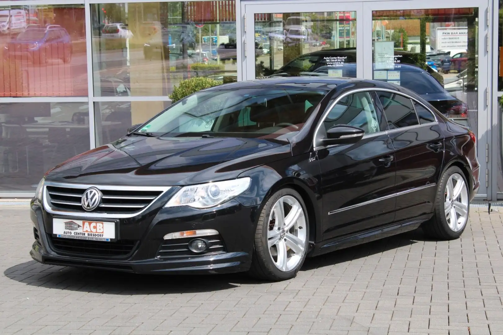 Volkswagen Passat CC 2,0 TSI DSG R-Line ACC Xenon Navi 5-Si Чорний - 2
