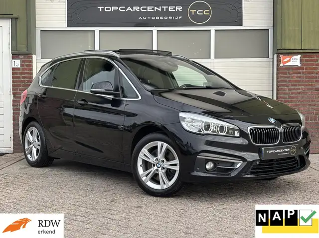 BMW 225